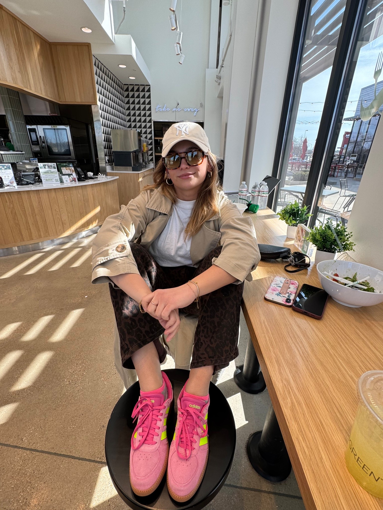 Cool mom spring outfit! Size 8/L 

#LTKStyleTip #LTKSeasonal #LTKMidsize