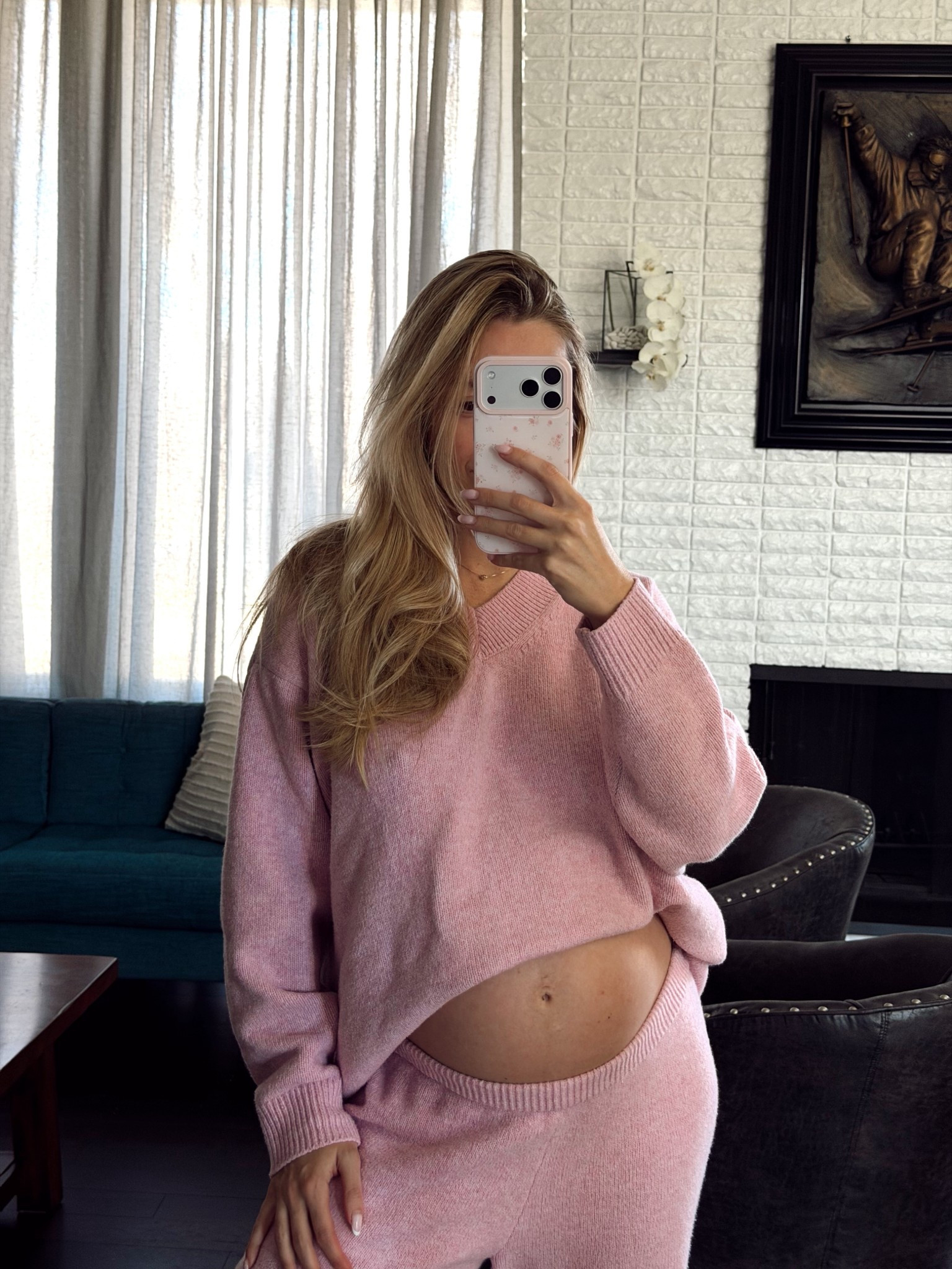 Pink sweater set / bump friendly 

#LTKTravel #LTKBump #LTKSpringSale