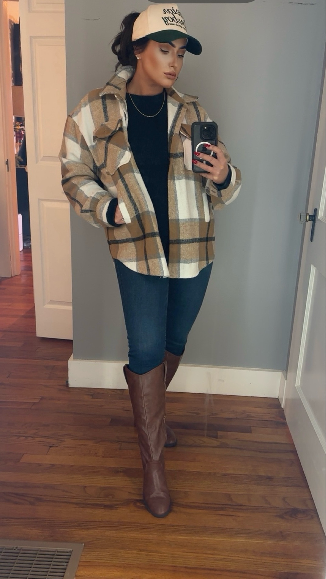 Keeping it comfy and cute today. #OOTD #SimpleStyle #sale #comfyandcozy

#LTKSaleAlert #LTKShoeCrush #LTKStyleTip