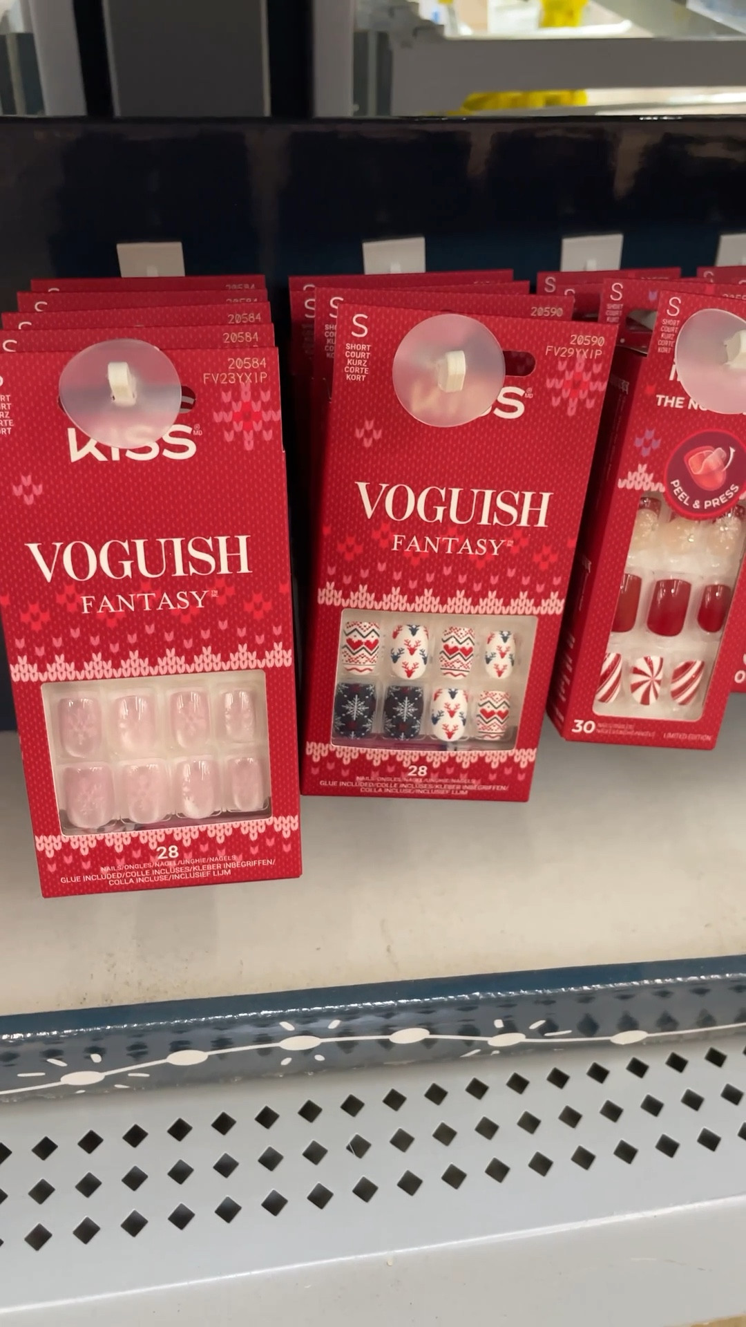 Christmas nails + ice maksdmaker

#LTKHome #LTKHoliday