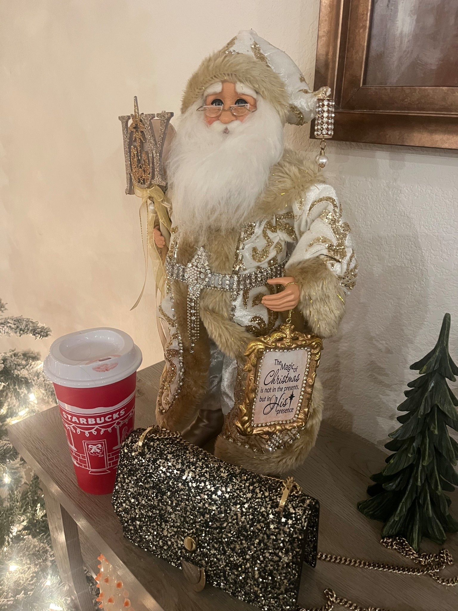 Decorating the house and feeling festive! 
#coffeebreak #santaclaus #christmasdecor

#LTKHoliday #LTKSeasonal #LTKHome