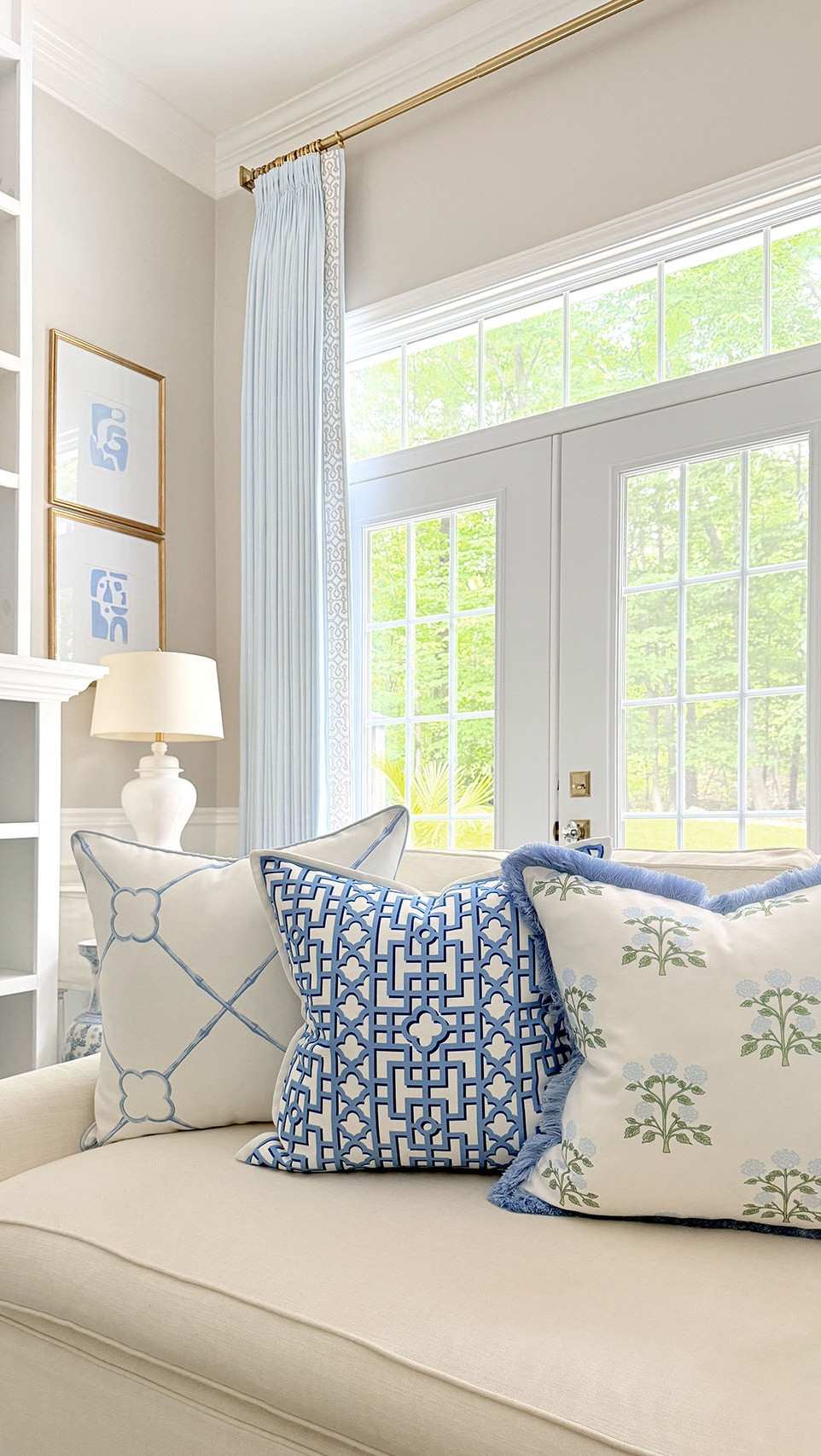 Color, pattern and so chic! These indoor/outdoor pillow covers are perfect in our summer living room💙🩵💚Use code TAMARA15 for 15% off!

#LTKstyletip #LTKsummer #LTKhome