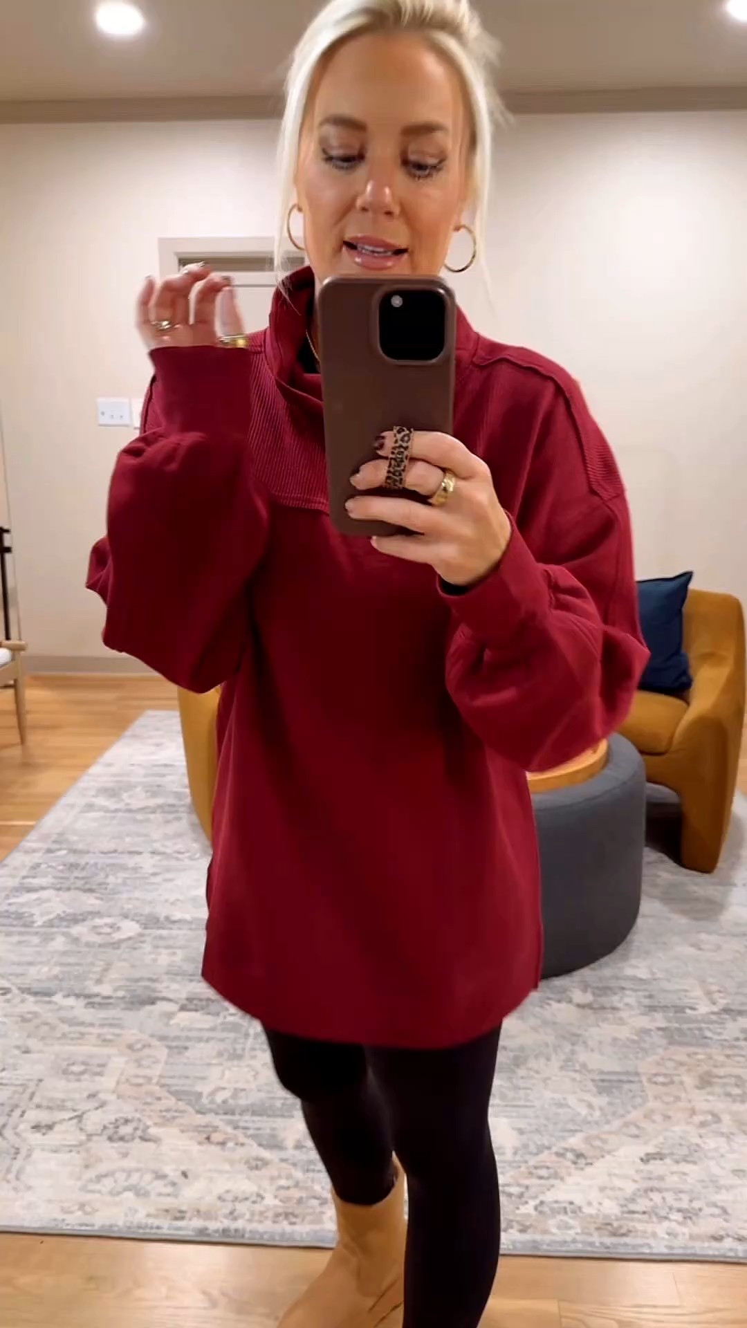 The best tunic sweatshirts under $20! I did size medium for length 

@walmartfashion #walmartpartner #walmartfashion