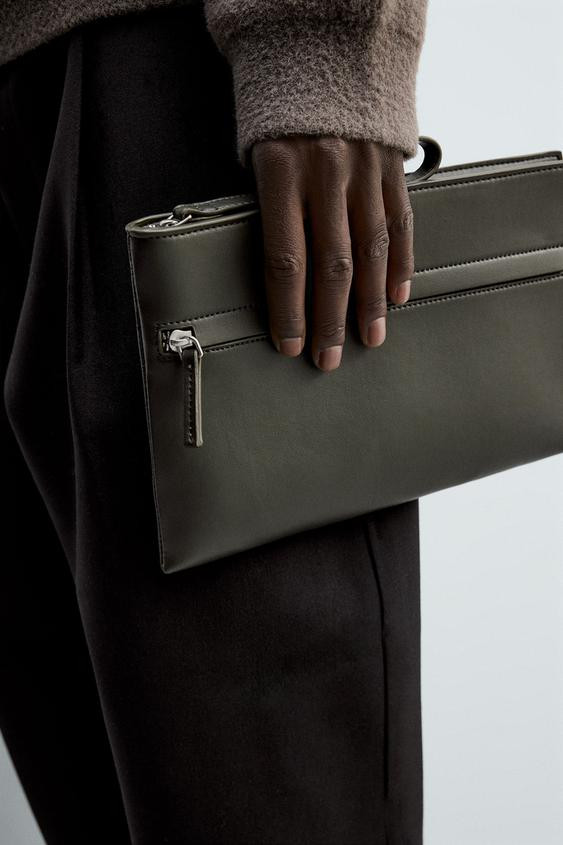 PLAIN CLUTCH | Zara US
