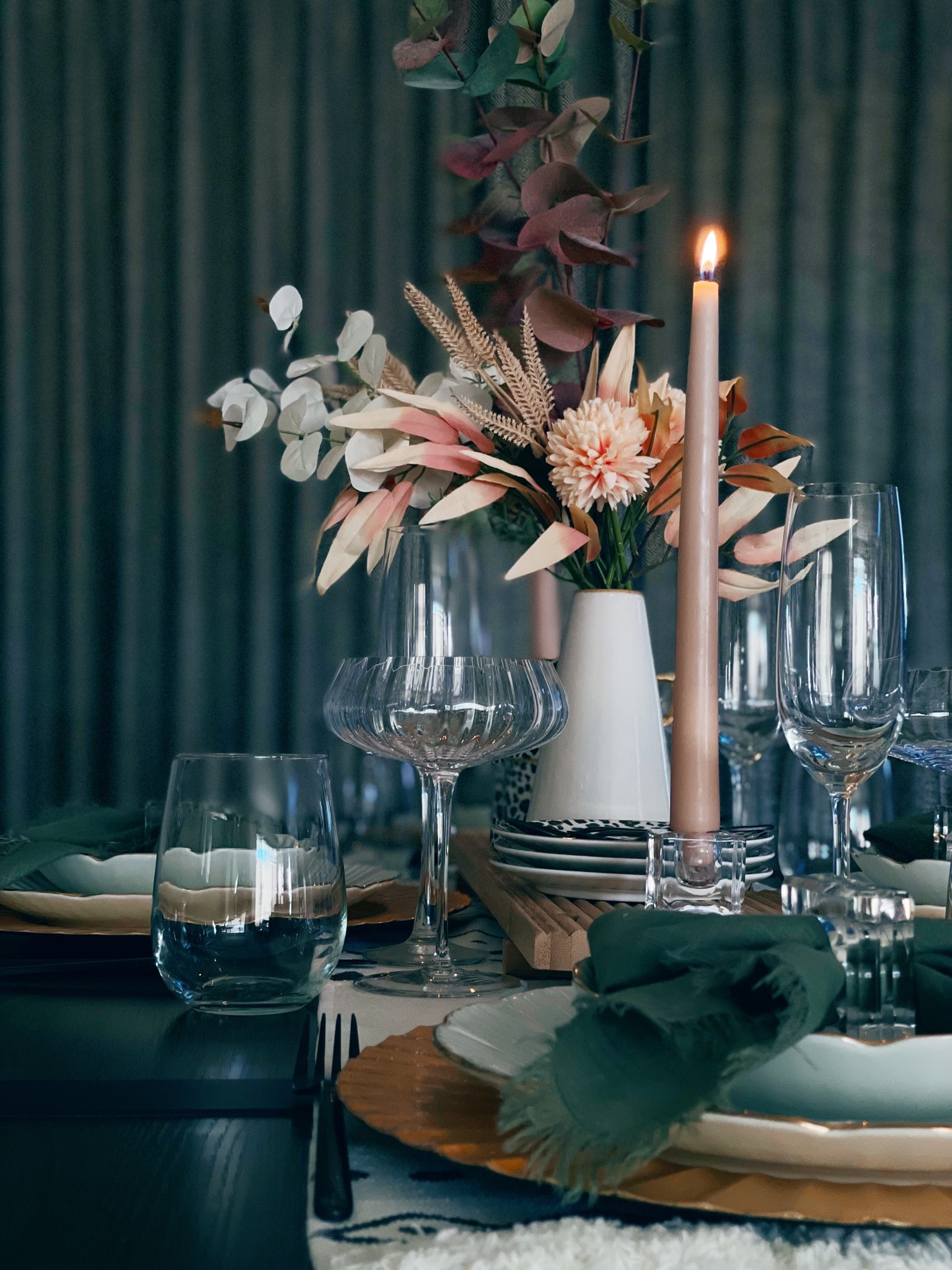 Delicately & Whimsically Chic Friendsgiving Brunch Tablescape Inspiration

#LTKHoliday #LTKhome #LTKSeasonal