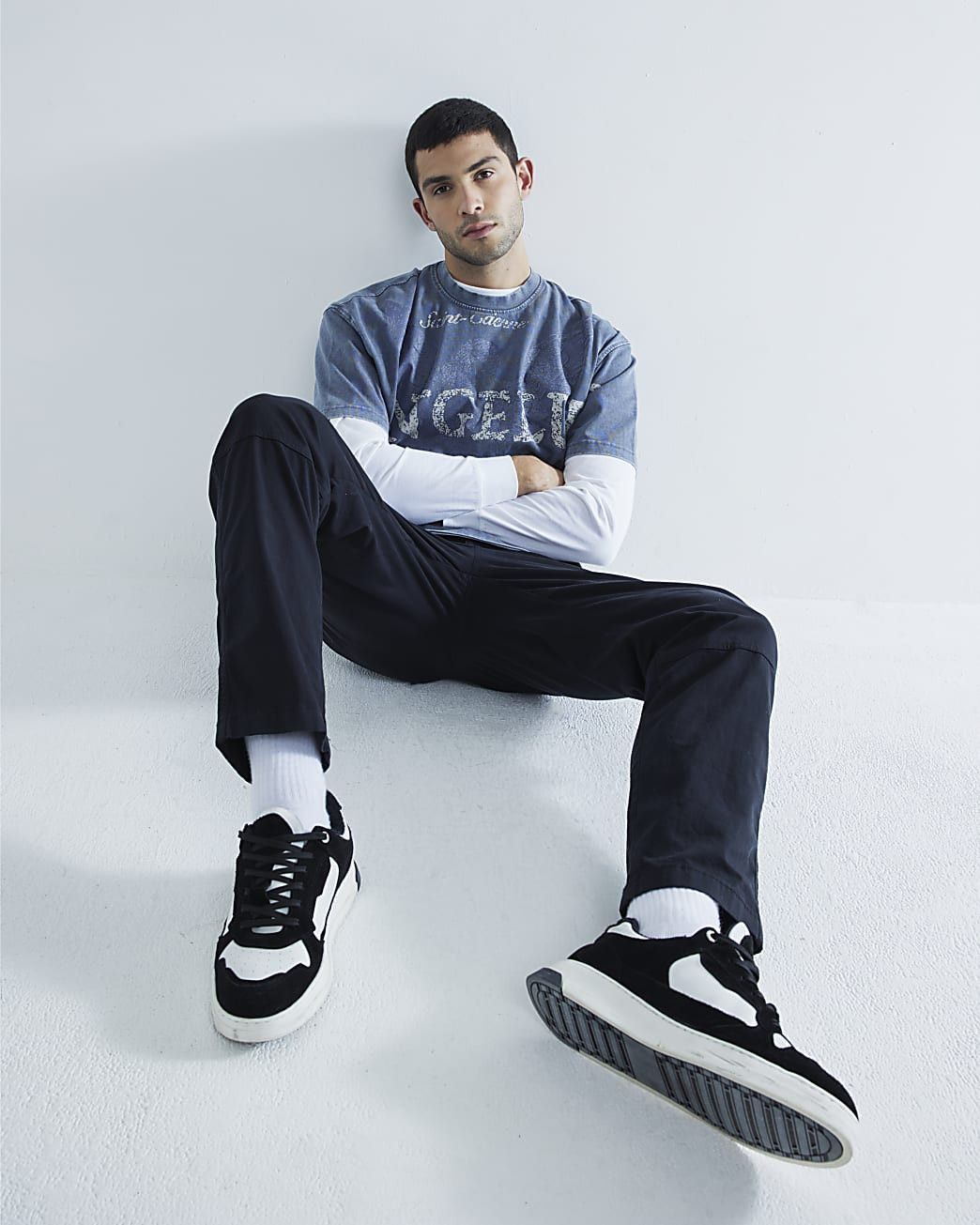 Black regular fit utility cargo trousers | River Island (UK & IE)