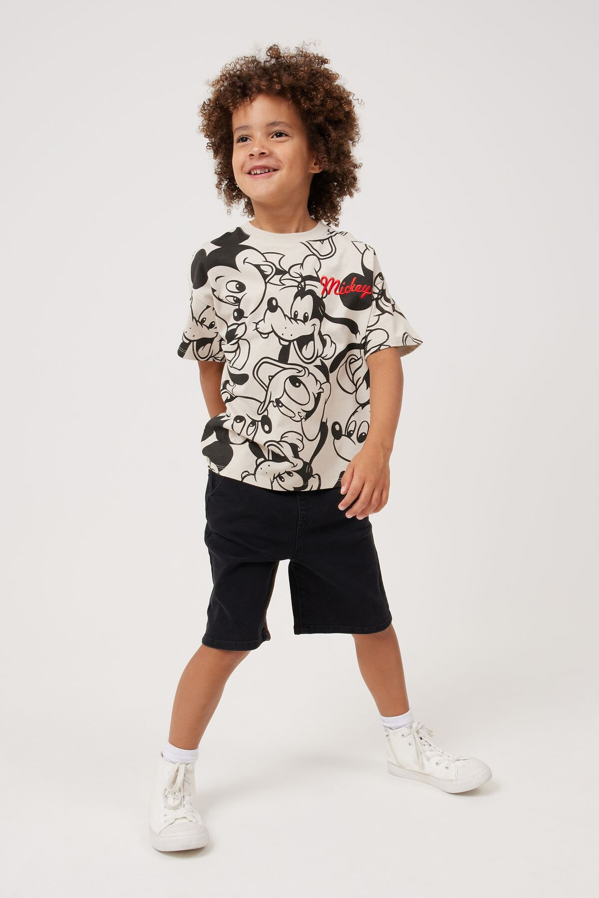 License Drop Shoulder Short Sleeve Tee | Cotton On (US)