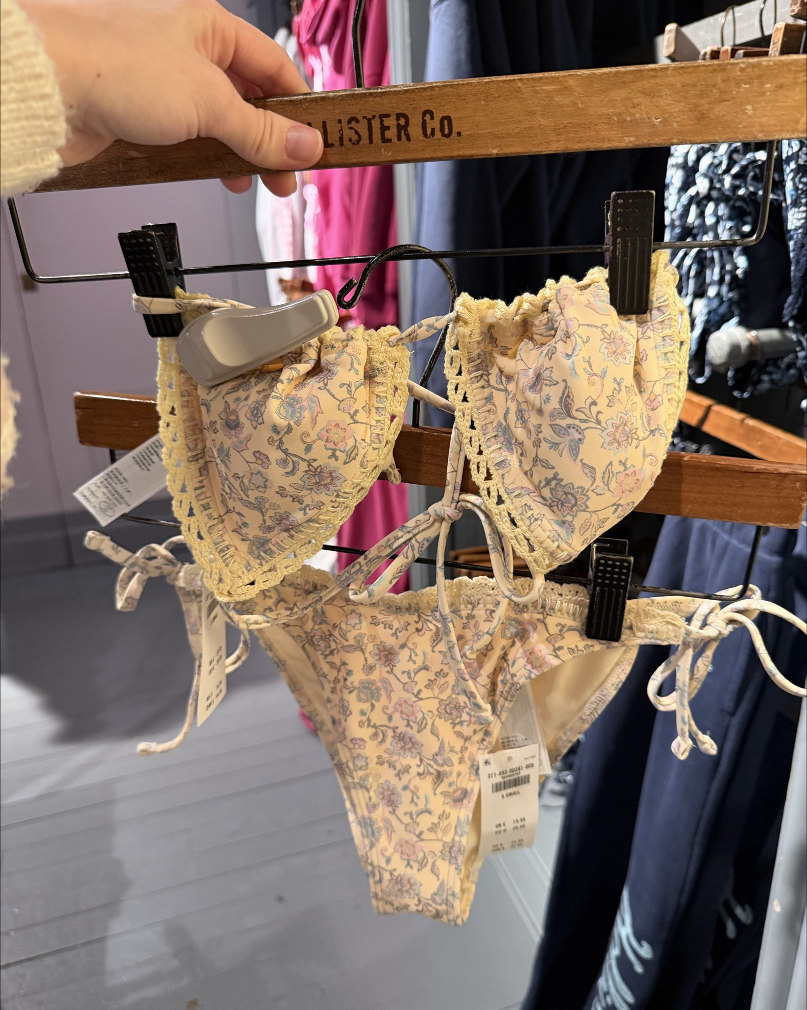 Hollister Co New Arrivals!

#LTKootd #LTKPetite
