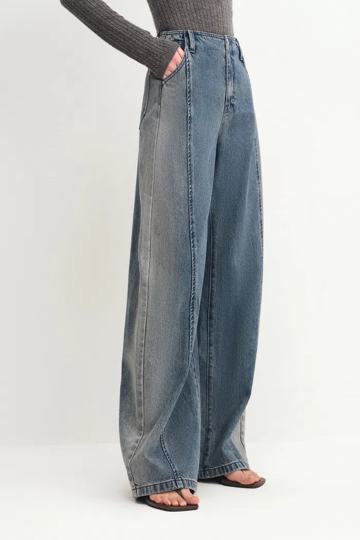 Paz Yellowish Baggy Washed Jeans in Cotton Denim | Fabrique