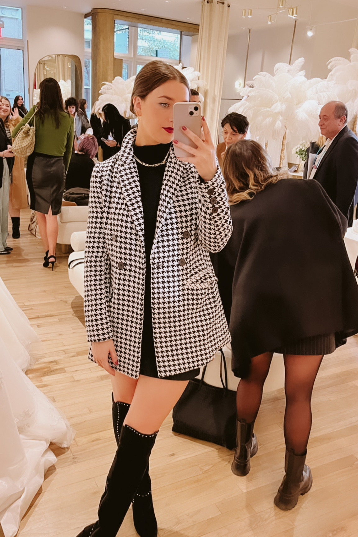 Houndstooth will always be a favorite 🤍

#LTKSeasonal #LTKstyletip #LTKshoecrush