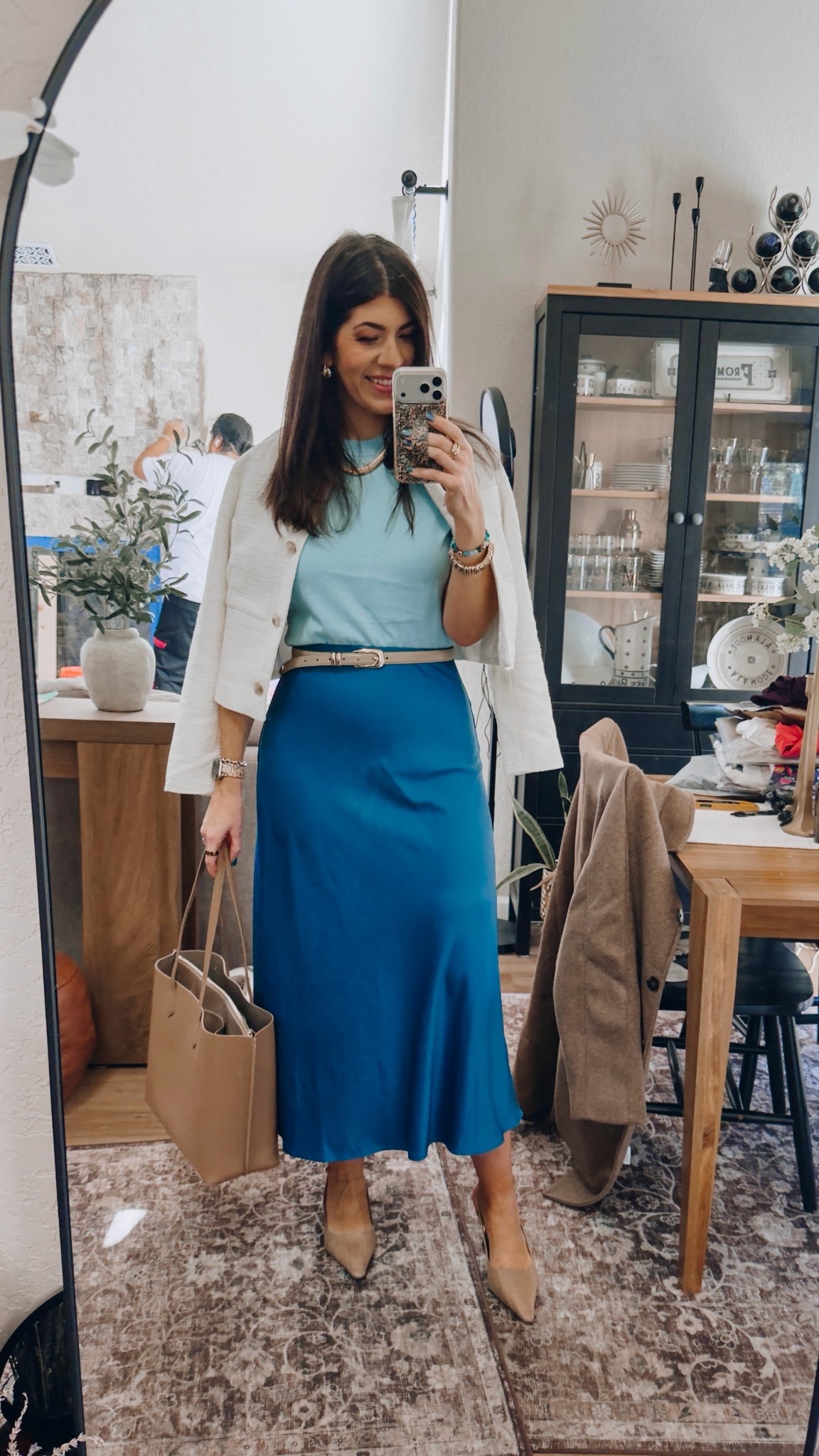 Love the monochrome meets, early spring work outfit
Short sleeve sweater medium
Satin mini skirt large
Collarless, cream, blazer, medium ￼

#LTKWorkwear #LTKMidsize #LTKSaleAlert