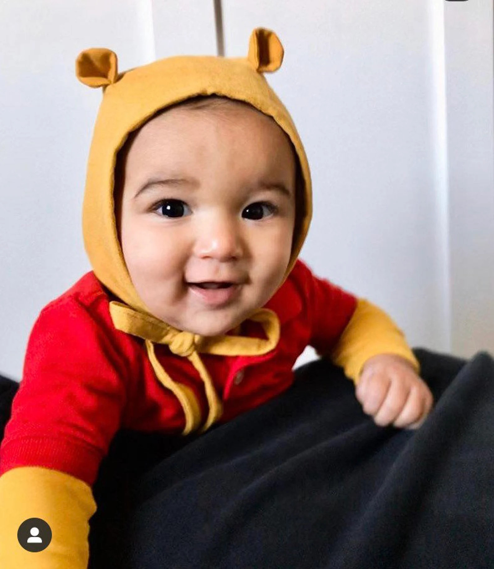 Handmade Honey Bear Baby Bonnet and Bloomer Set | Etsy (US)