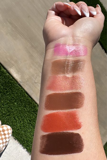 New Dibs Shades !!
Use code shaynaslife to save 15% 

Dibs is my go to contour stick and blush combo. Super creamy and blend-able. I would recommend using with there brush as well it’s amazing !
Top 2 Bottom
First 2 ( pink cosmos )
Second 2 ( retrograde rose ) 
Last 2 ( saturn sky ) 

My favorite dibs products are -
Shade 3 bronzer duo 
Weekdays duo 
Starlit duo
Pink cosmos duo 
Retrograde rose blush 
Unbothered Bronze ( stunning for summer on the legs and chest ) 
High road highlight also is amazing ! 

Use code shaynaslife to save 15% off ! 


#LTKfindsunder50 #LTKstyletip #LTKbeauty