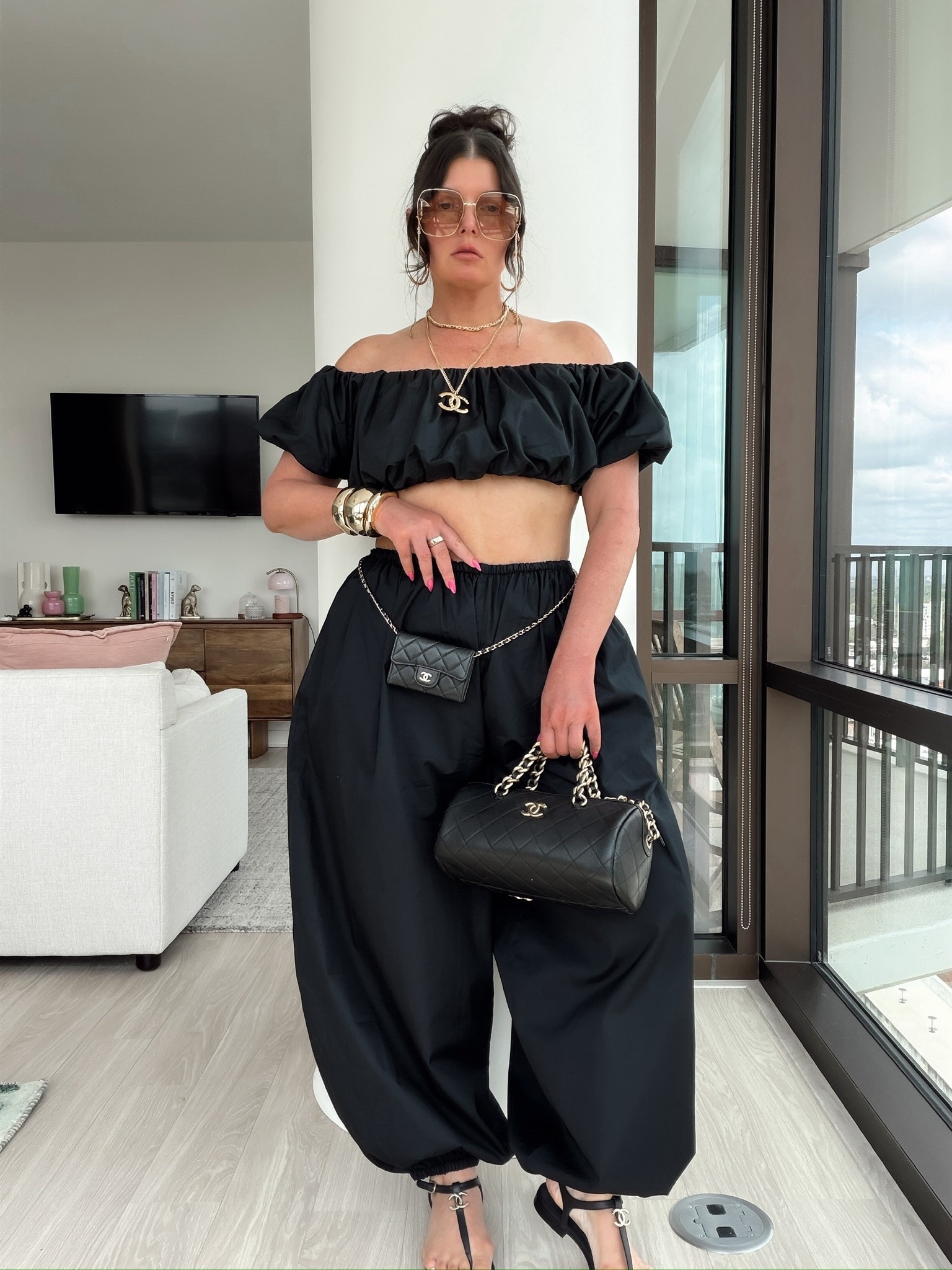 Which fit is more your vibe? Black or white for spring! 🤍🖤 I'm wearing my true size, medium in everything.
I recommend going up one size in the black top .... It is snug and I'm an A cup... maybe a B

#LTKPetite #LTKootd #LTKSeasonal

#LTKSeasonal #LTKootd #LTKPetite