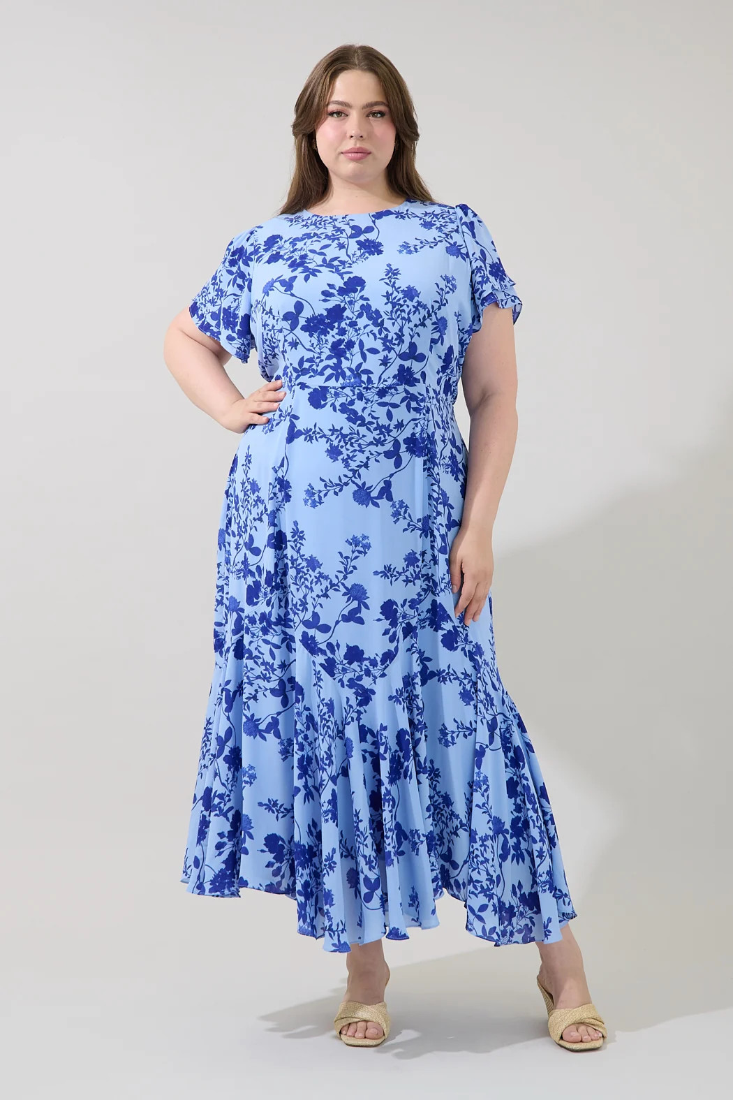 Judtih Flare Midi Dress Floral Curve | Sugarlips