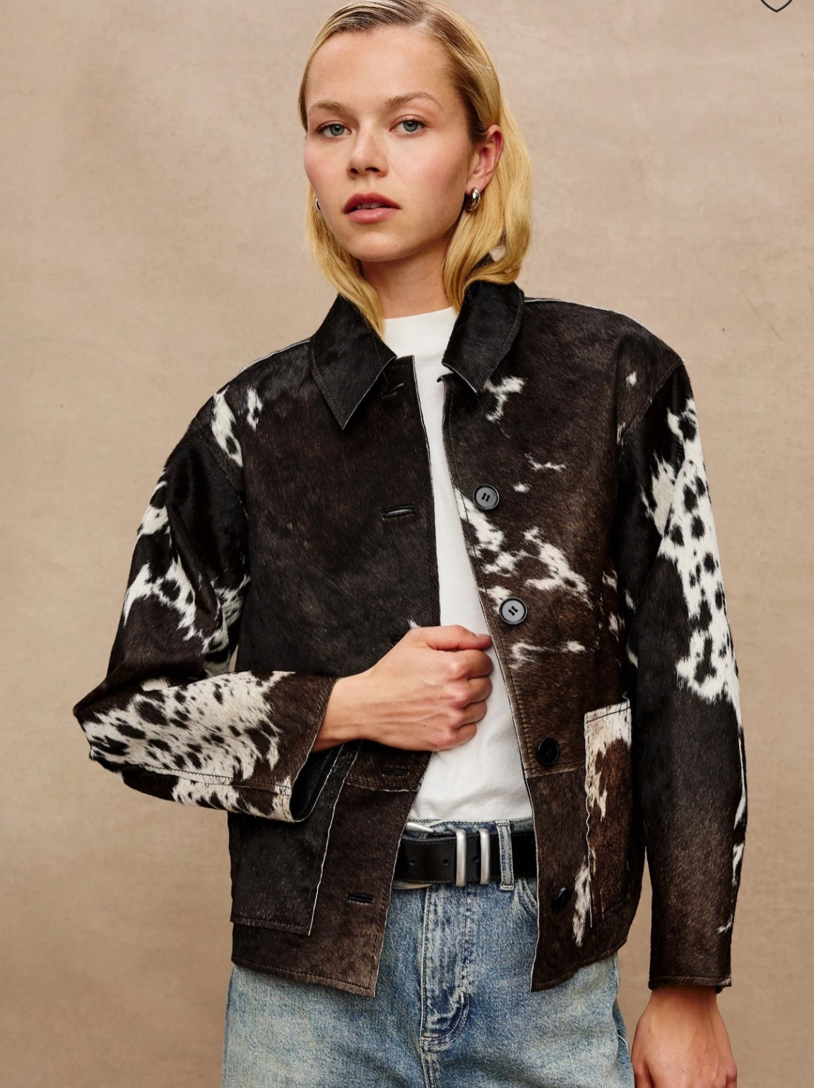 Added to my wishlist! Cowhide is having a huge moment linked some great winter coat options from Rails. Really leaning tin to the western vibes

#LTKGiftGuide #LTKStyleTip #LTKHoliday