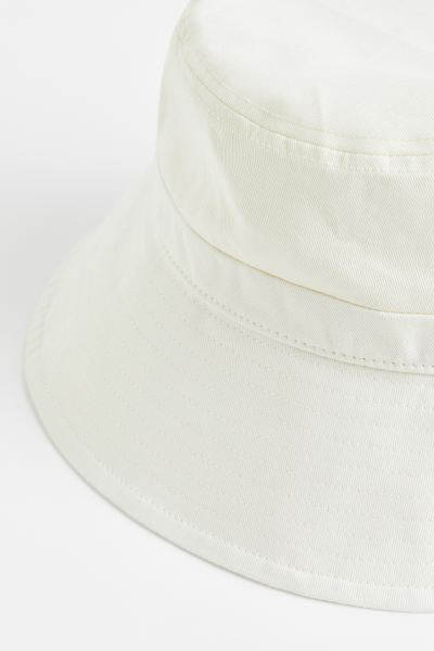 Bucket Hat | H&M (US + CA)