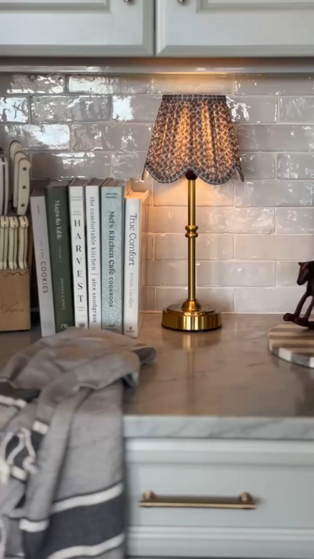 I came across the cutest mini lampshades that I can link with you guys! The prettiest florals for the spring and summer! 

#LTKStyleTip #LTKHome