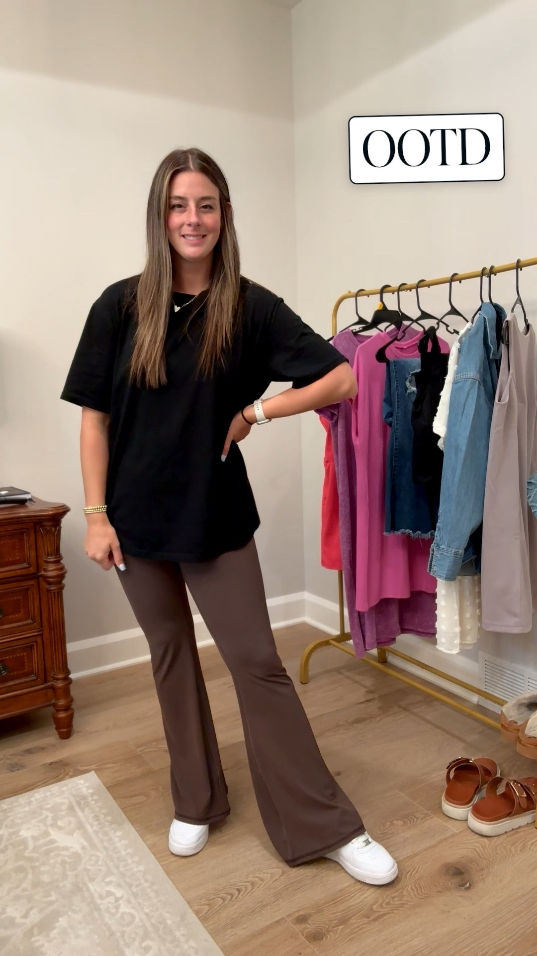 OOTD new buttery soft leggings 

#LTKStyleTip #LTKSeasonal #LTKFindsUnder50