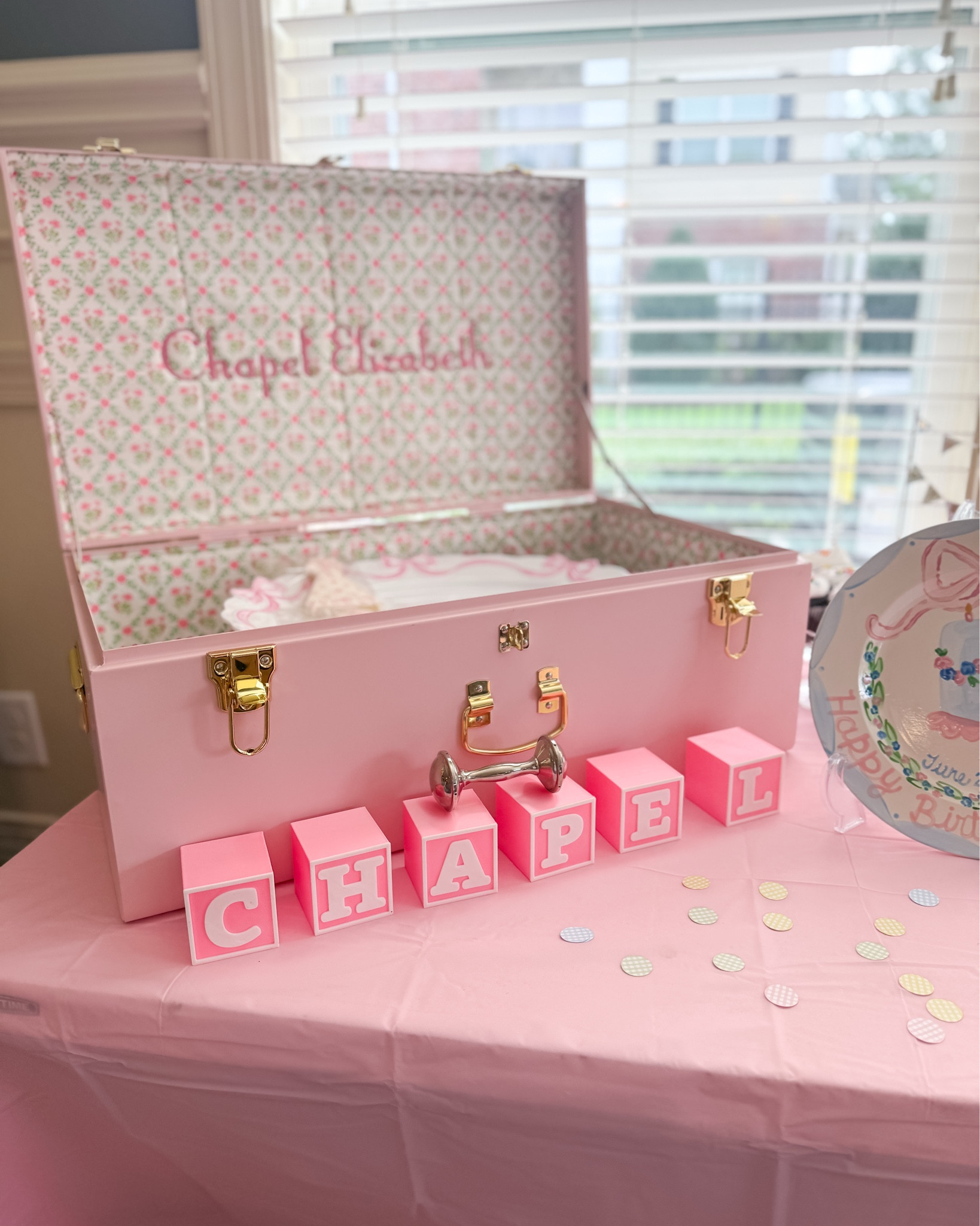 One little candle, one little cake, one sweet girl to celebrate! Sharing all the details from my daughter's simple but perfect first birthday party 🥳🎂🎀

#LTKBaby #LTKParties #LTKKids
