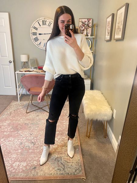 Amazon fashion
Amazon deal
Ribbed sweater
Cropped sweater
Winter outfit ideas
Black jeans
Abercrombie jeans
White boots
White booties
White leather boots


#LTKshoecrush #LTKsalealert #LTKSeasonal