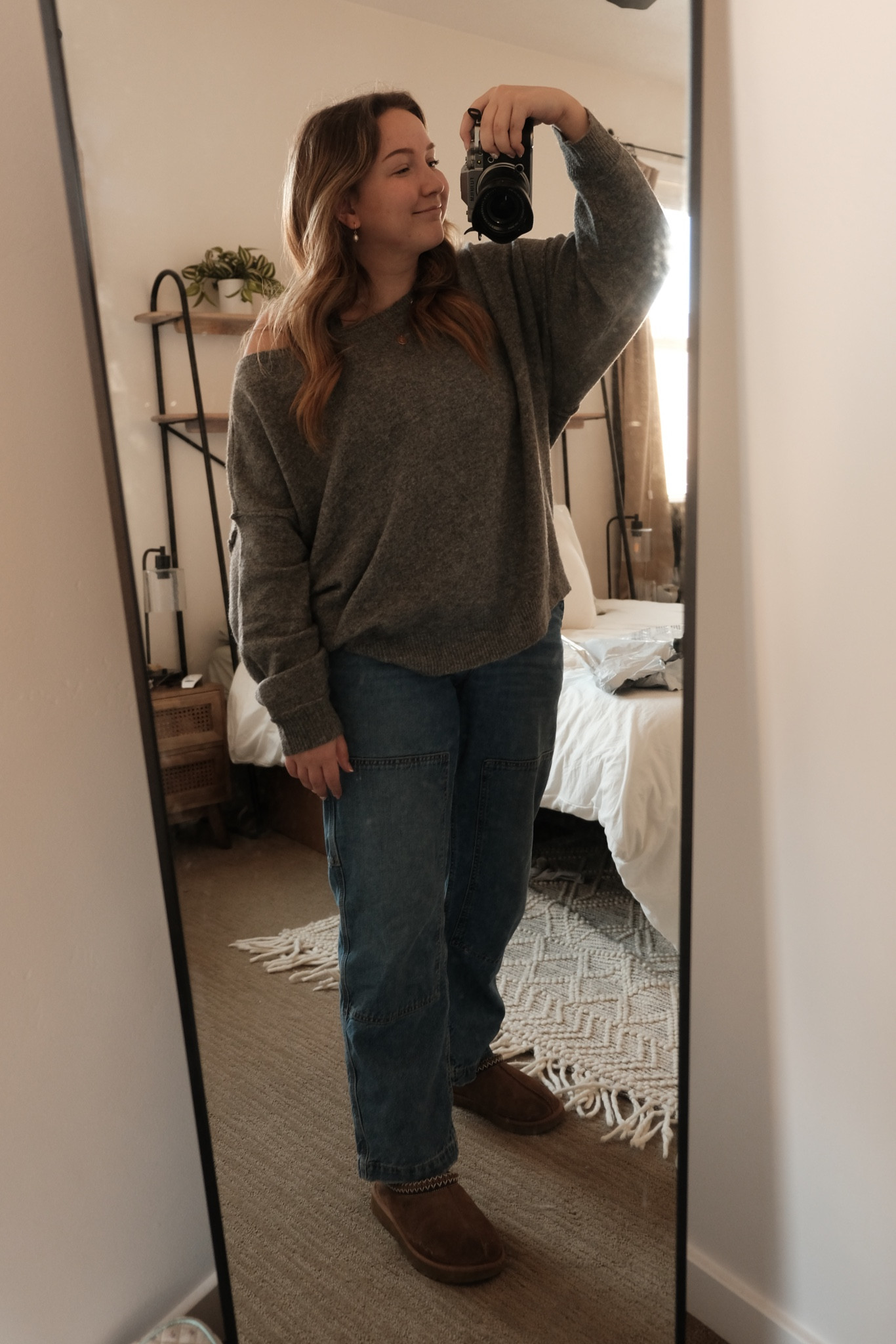 New sweater alert! I just got this sweater and it’s literally the softest comfiest thing ever! Definitely a new essential! Fall sweater, fall outfit inspo, comfy outfit, causal outfit, college outfit

#LTKU #LTKMostLoved #LTKstyletip