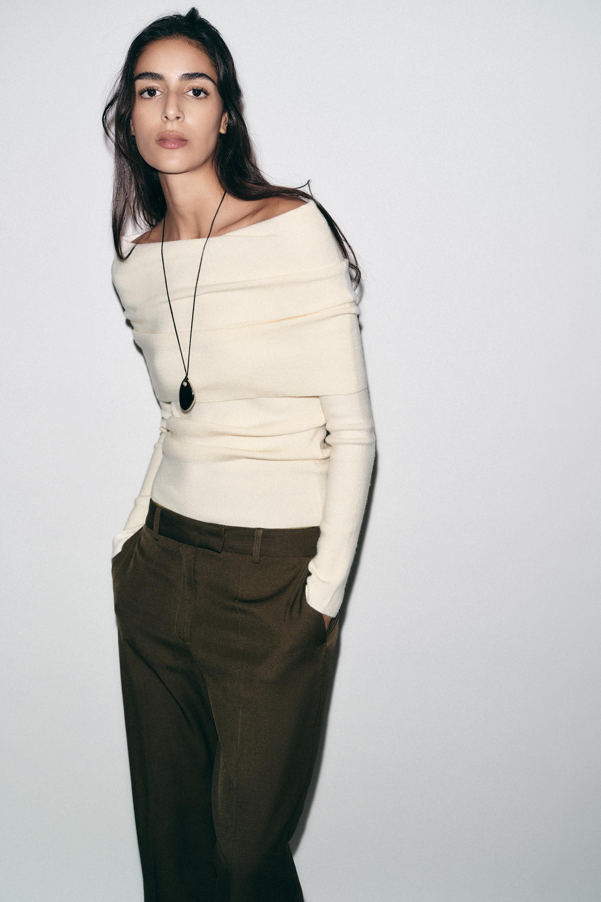 GATHERED STRAPLESS KNIT TOP | Zara UK