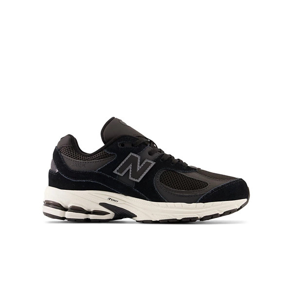 Kids' New Balance 2002 Shoes Big 5.5 Regular Black/White | Scheels