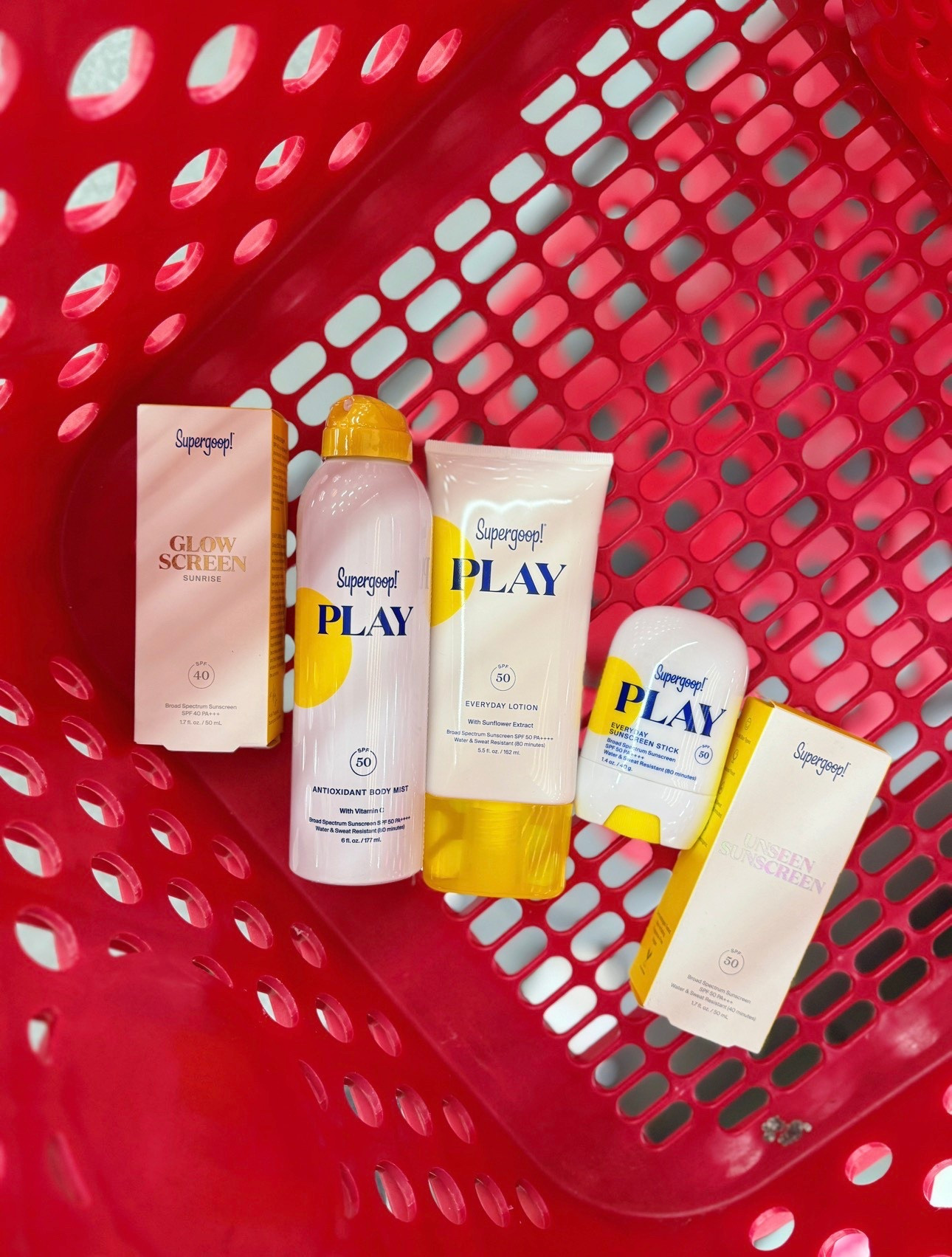 #ad @Supergoop The best SPF for your skin is now available at @Target stores 🥰🙌🏽 protect your skin from everyday UV damage with the array of sunscreen protects Supergoop has to offer. 

#Supergoop #Supergooppartner #TargetPartner #TargetBeauty
