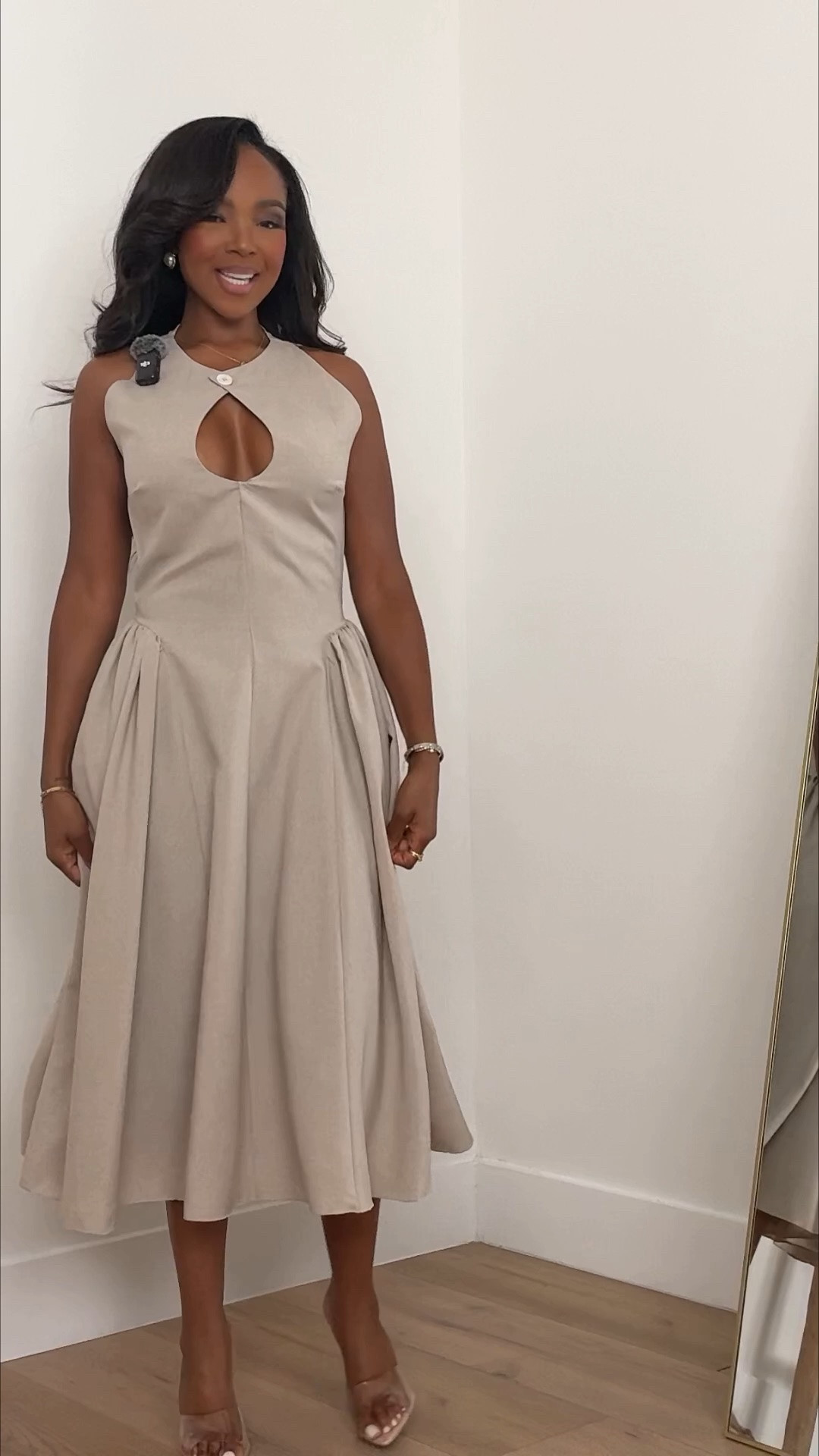 Hi Babes!

This dress is giving quiet luxury in the best way. The soft neutral tone, elegant keyhole neckline, and full pleated skirt create such a timeless silhouette that feels expensive and sophisticated. I love pieces like this because they never go out of style and instantly make you look polished the moment you put them on.

This is the perfect dress for those moments when you want to look feminine, refined, and effortlessly put together. Pair it with delicate jewelry and neutral heels for a look you'll reach for year after year.

Where to wear this:
• Bridal shower
• Baby shower
• Church
• Wedding guest
• Graduation
• Afternoon tea
• Brunch with friends
• Special occasions

Undergarments: Nude seamless underwear and a smooth strapless bra work beautifully with this style.

Everything is linked below.

xx Kira | IG: KirasFashionFinds

34D - 27 - 40 • Size Small or 4

Follow me on Instagram and YouTube @kirasfashionfinds