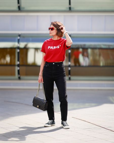 Red T-shirt Black Mom Jeans Black High Top Converse Chanel Double Flap Shoulder Bag Versace Red Sunglasses Everyday Look City Day Out Look Casual Look

#LTKtravel #LTKstyletip #LTKeurope