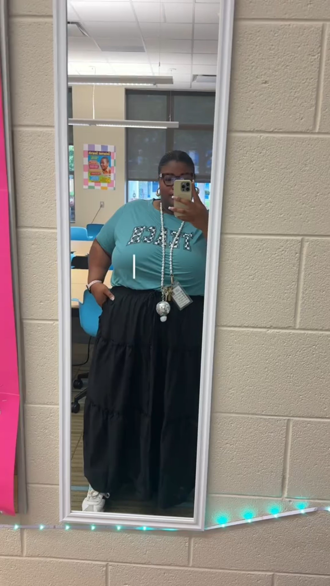 Teacher Style 🏁

#LTKStyleTip #LTKPlusSize