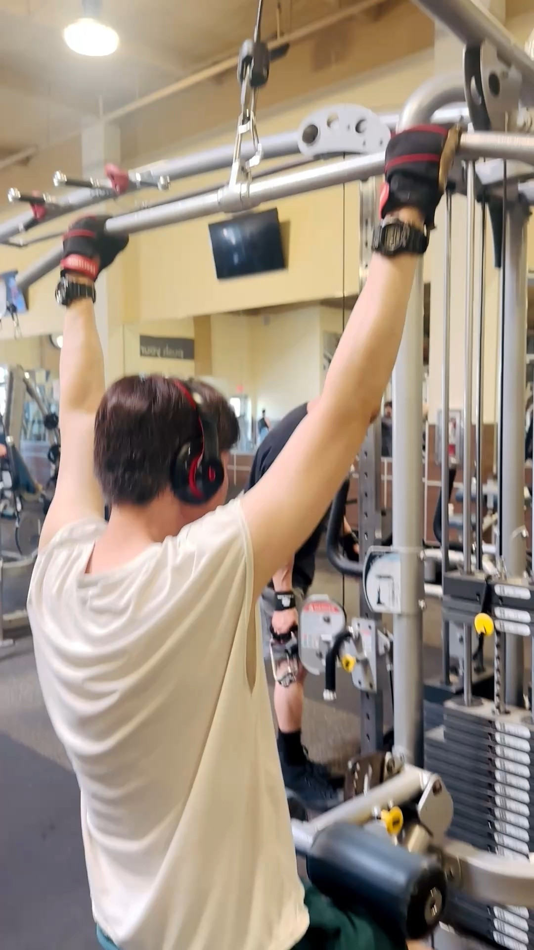 Sunday workout — a quiet reset before the week begins. 💪

Hashtags:
#SundayWorkout
#WeekendReset
#MoveWithIntention
#HealthyRoutine
#ActiveLifestyle
#StrongAndBalanced

#LTKActive #LTKMens #LTKfitnessgoals