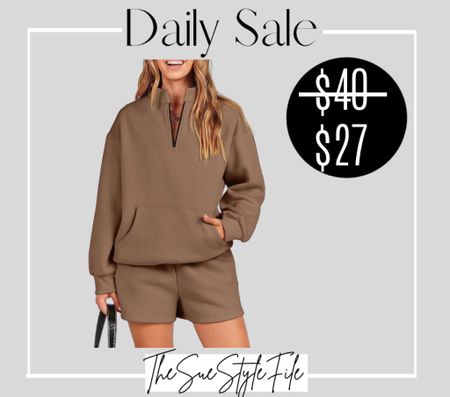Daily sale, Athleisure outfit fits TTS. I sized up to a algae for this looser fit. Pullover. Sweater. Looks for less. Lululemon Inspired. Loungewear. Workwear. Fall fashion. Casual style. Pullover. Sweater. Mid size. Size 8 fashion. Fall fashion outfit. Game day outfit. Sports mom outfit




#LTKmidsize #LTKHalloween #LTKHoliday