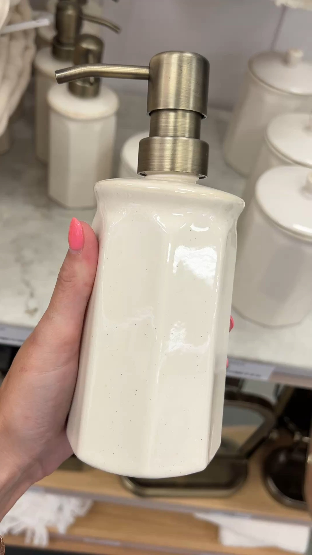 // neutral bathroom decor //

#LTKSeasonal #LTKHome