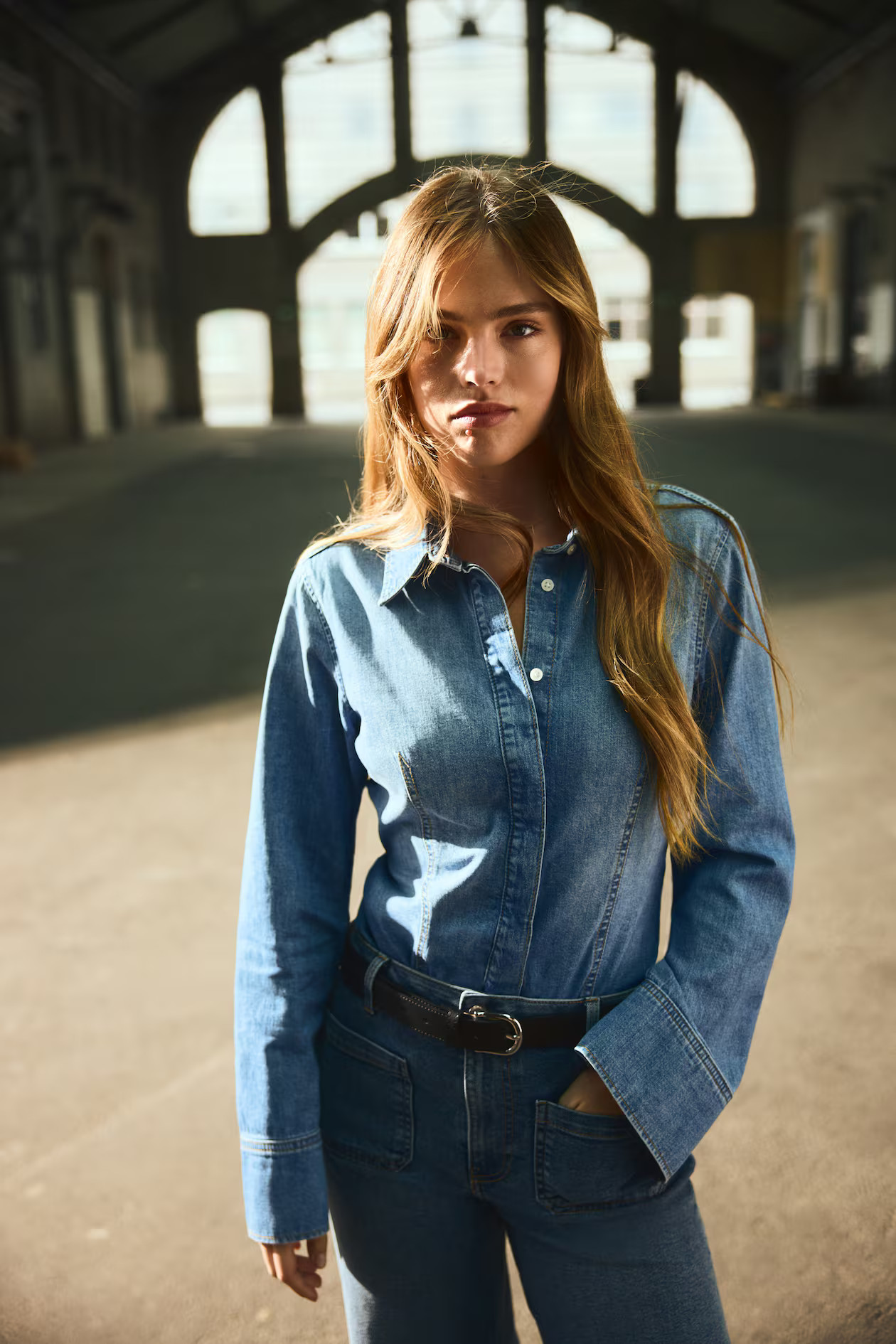 Fitted denim shirt | H&M (UK, MY, IN, SG, PH, TW, HK)