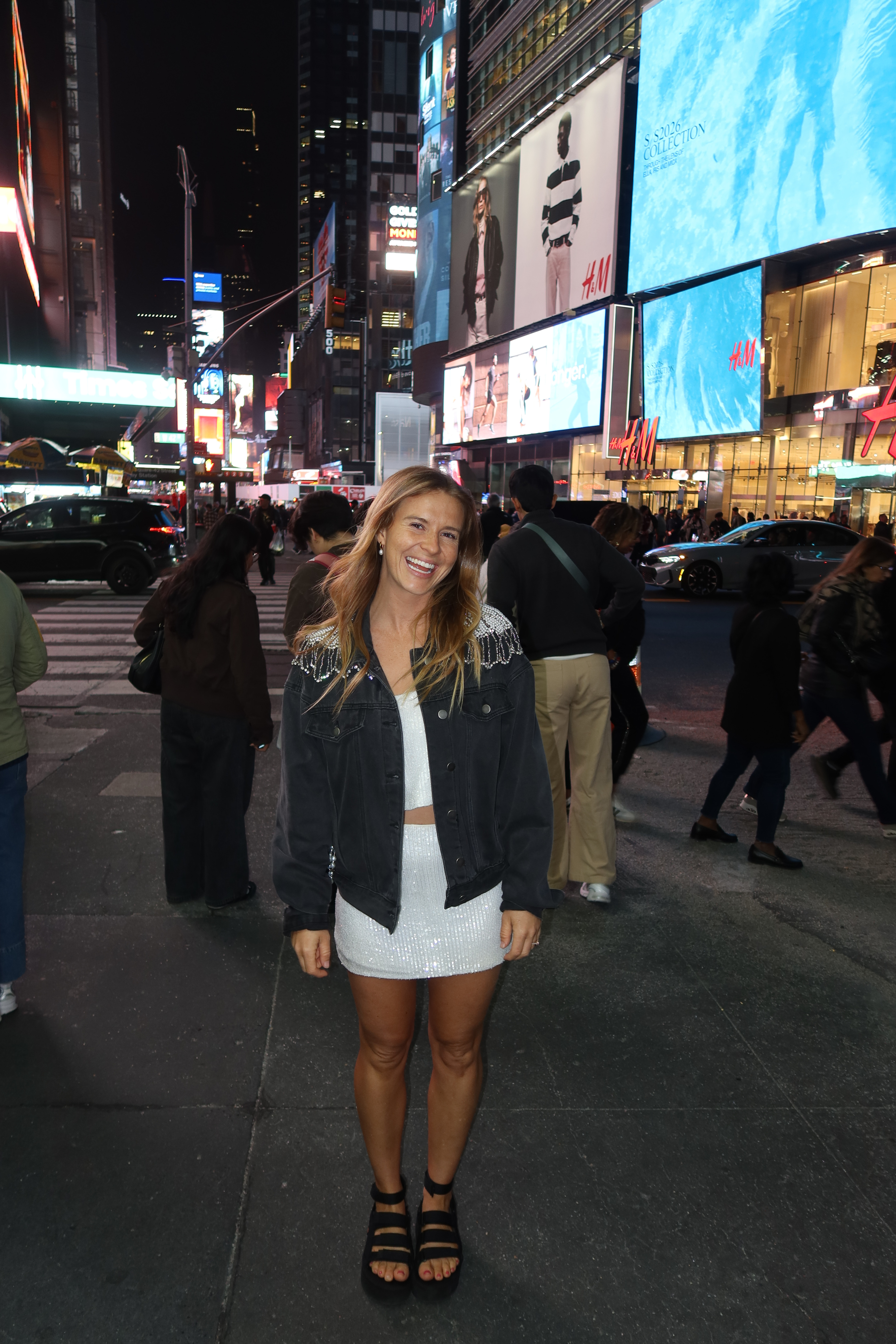 Beach girl takes Times Square! 


NYC outfit, sequin set, girls night out outit inspiration 

 #LTKootd #LTKSeasonal