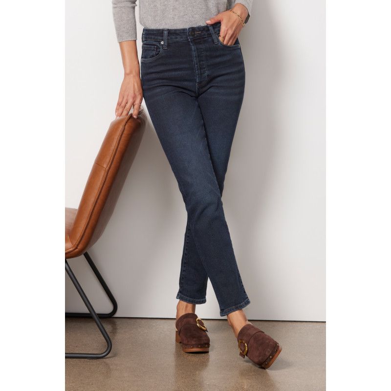 EVEREVE High Rise EVER Straight Jean | EVEREVE | Evereve