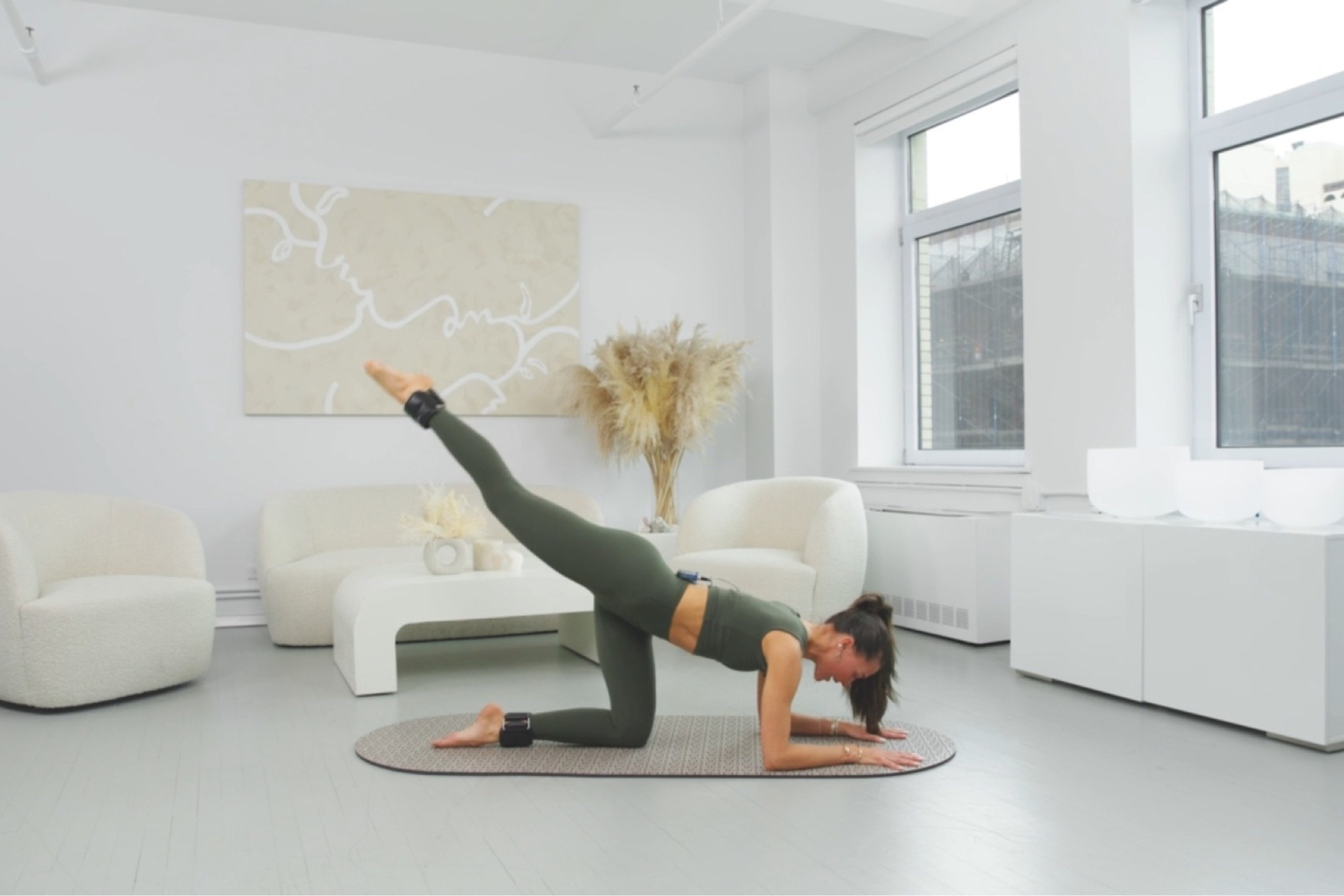 20 Min Booty Sculpt and Stretch 