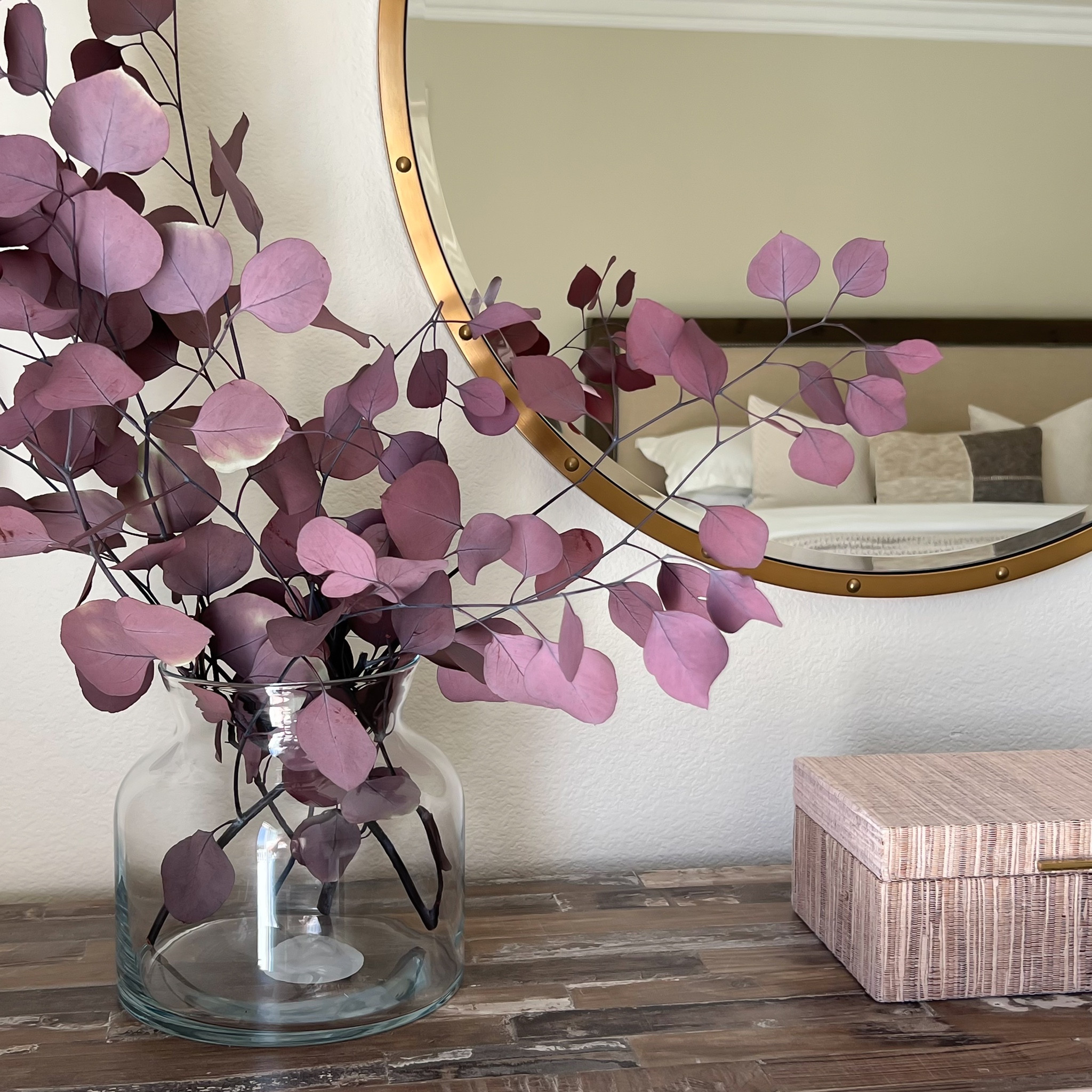 Fall dresser Styling

Fall stems, fall foliage, dried eucalyptus, purple stems, decorative box, glass vase, round mirror, gold mirror, primary bedroom, fall florals


#LTKSeasonal #LTKhome