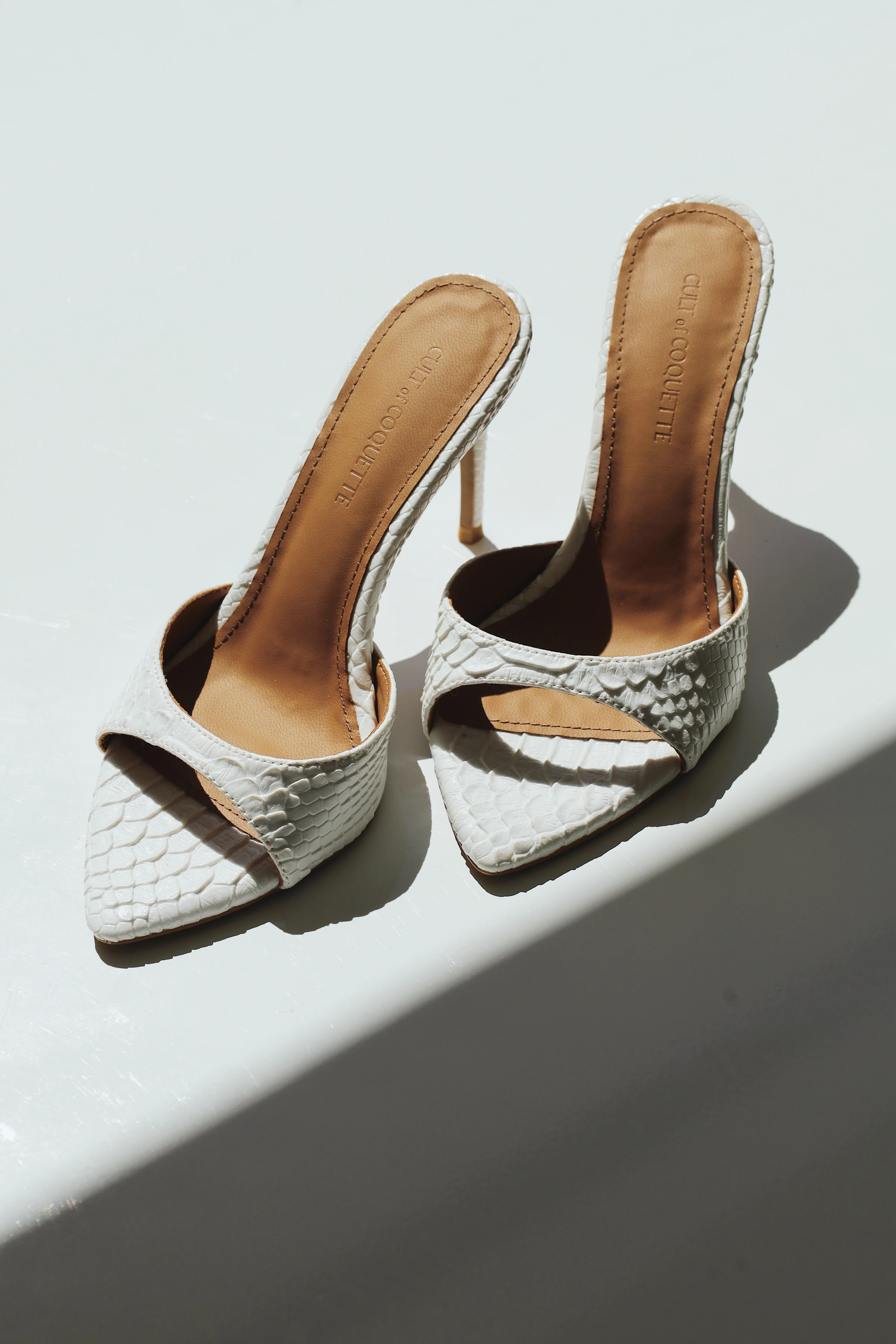Gia White Reptile Vegan Mules 80 mm | CULT OF COQUETTE
