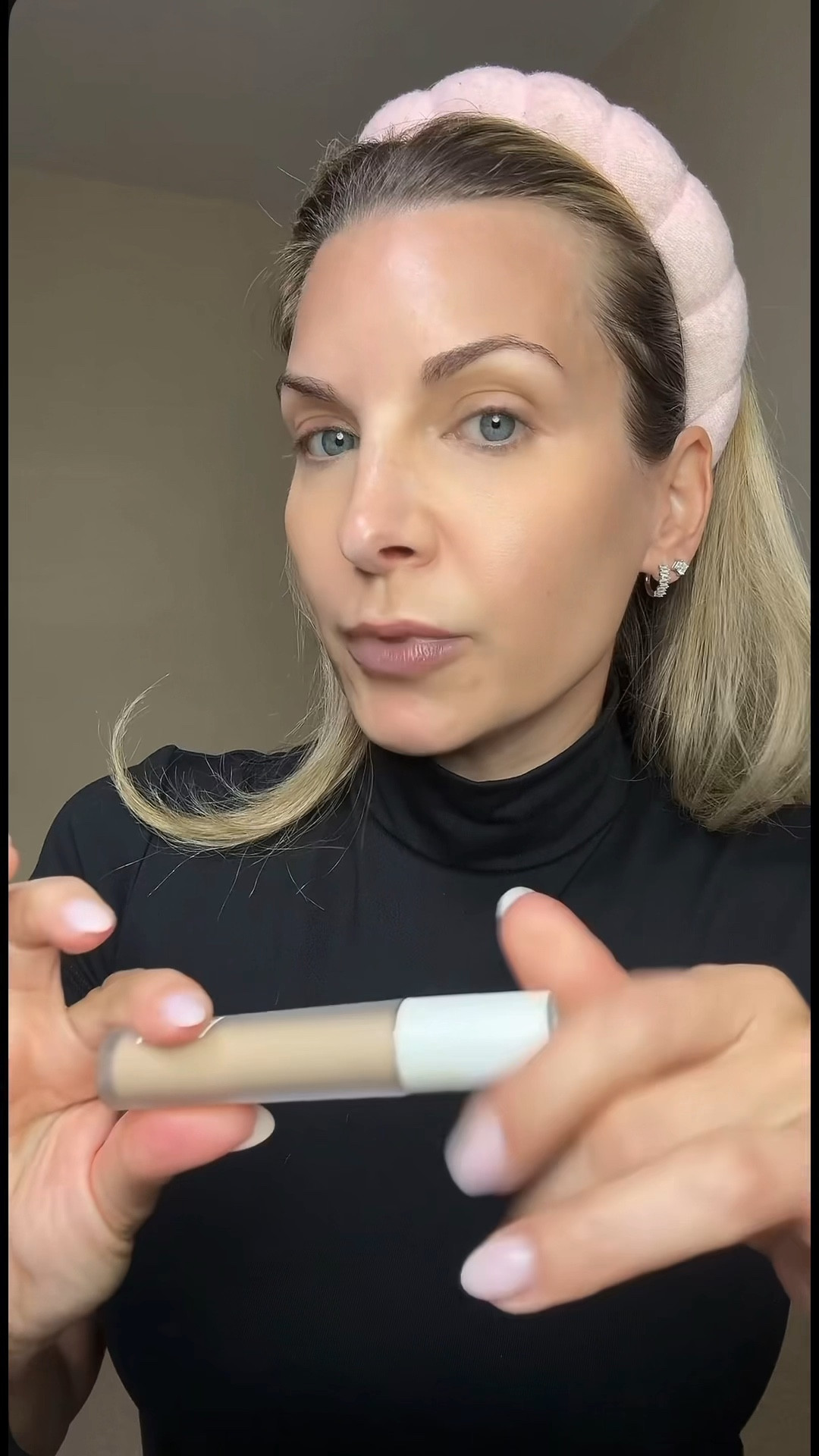 Skincare + concealer all in one!
New skin blur serum concealer feels amazing on and sets itself…no powder needed! ✨

#LTKBeauty