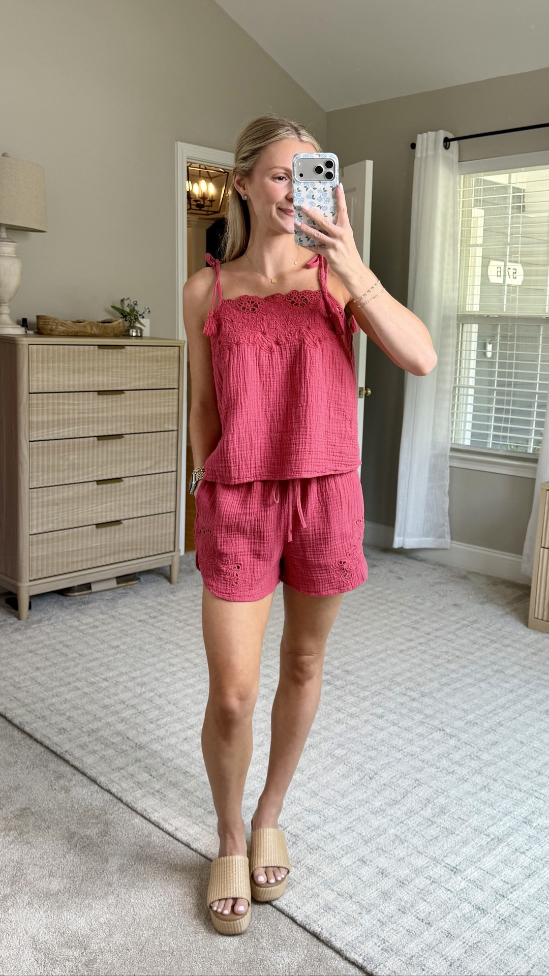 Another summer marching set from @Target 🌺
Love this one for an easy, casual summer outfit, I’m definitely bringing this one with my on my beach vacay ☀️

wearing an XS in both pieces 



#matchingsets #summermatchingsets #summeroutfits #casualoutfits #vacayoutfit #targetfinds #targetstyle

#LTKTravel