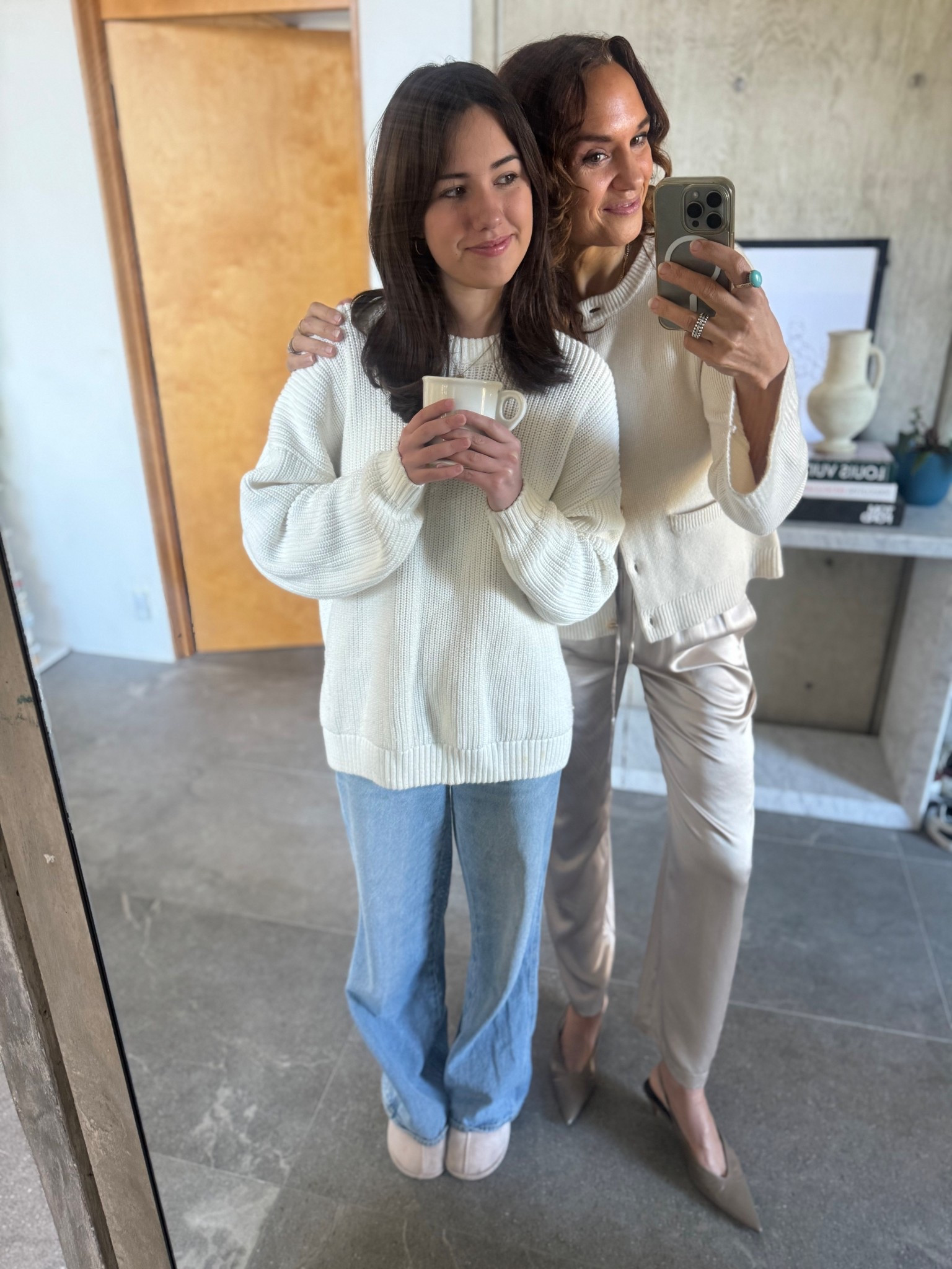 Sweater cardigan cashmere x silk drawstring pants 🙌🏻