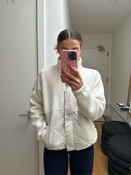 Linked my fleece and phone case which is on sale!! 