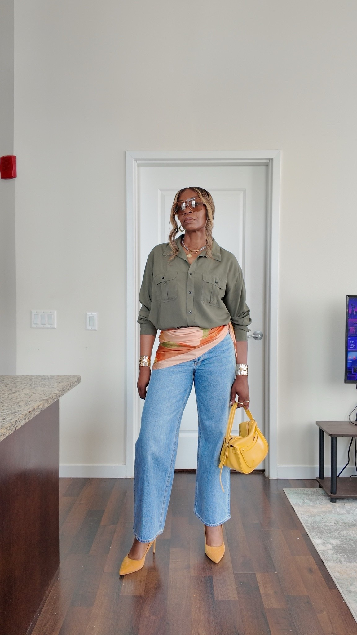 Dear Summer, respectfully… your time is almost up. 🍂 I’ve already dressed for fall, so if you could just catch up, that would be great. #FallFashion #OOTD.