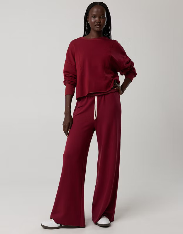 OFFLINE By Aerie OTT Fleece Super Wide Leg Pant | American Eagle Outfitters (US & CA)