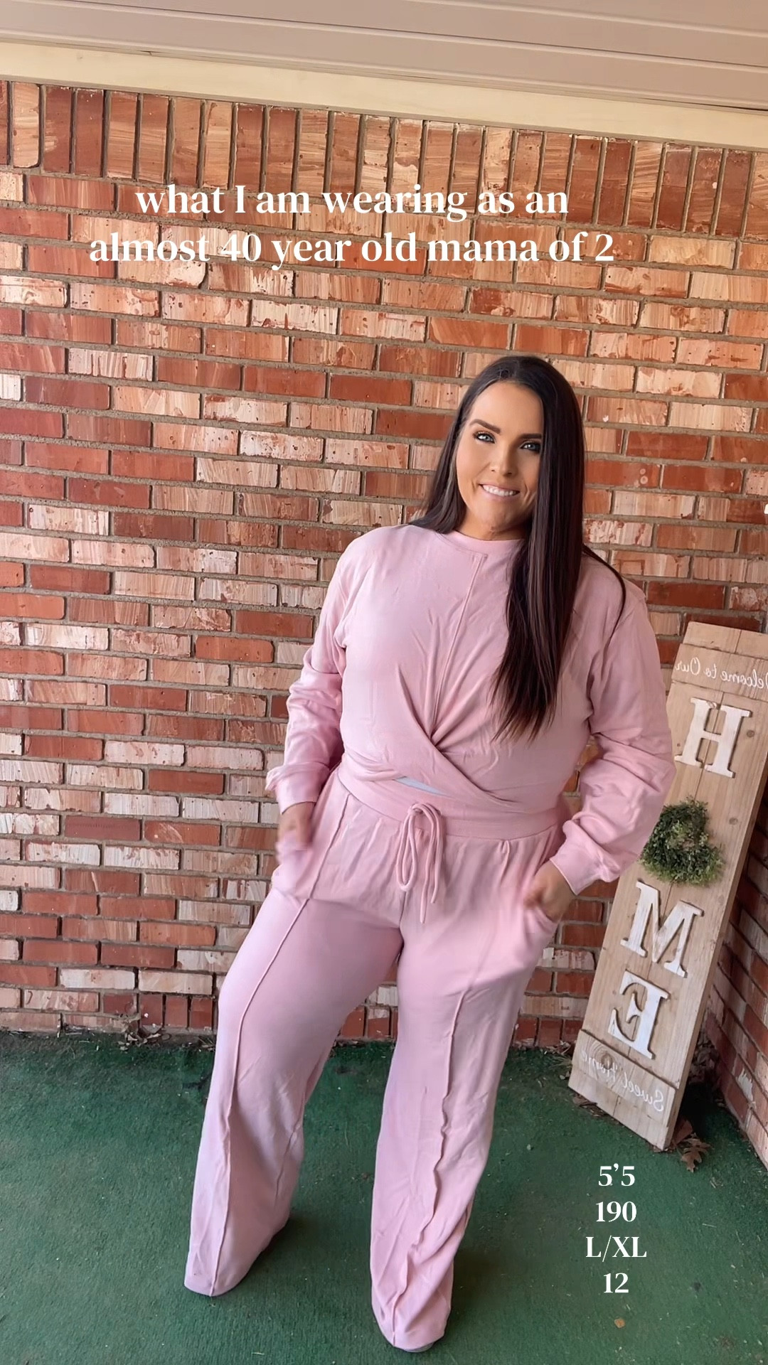 2 piece set 

In an XL 

#LTKSeasonal #LTKMidsize #LTKootd