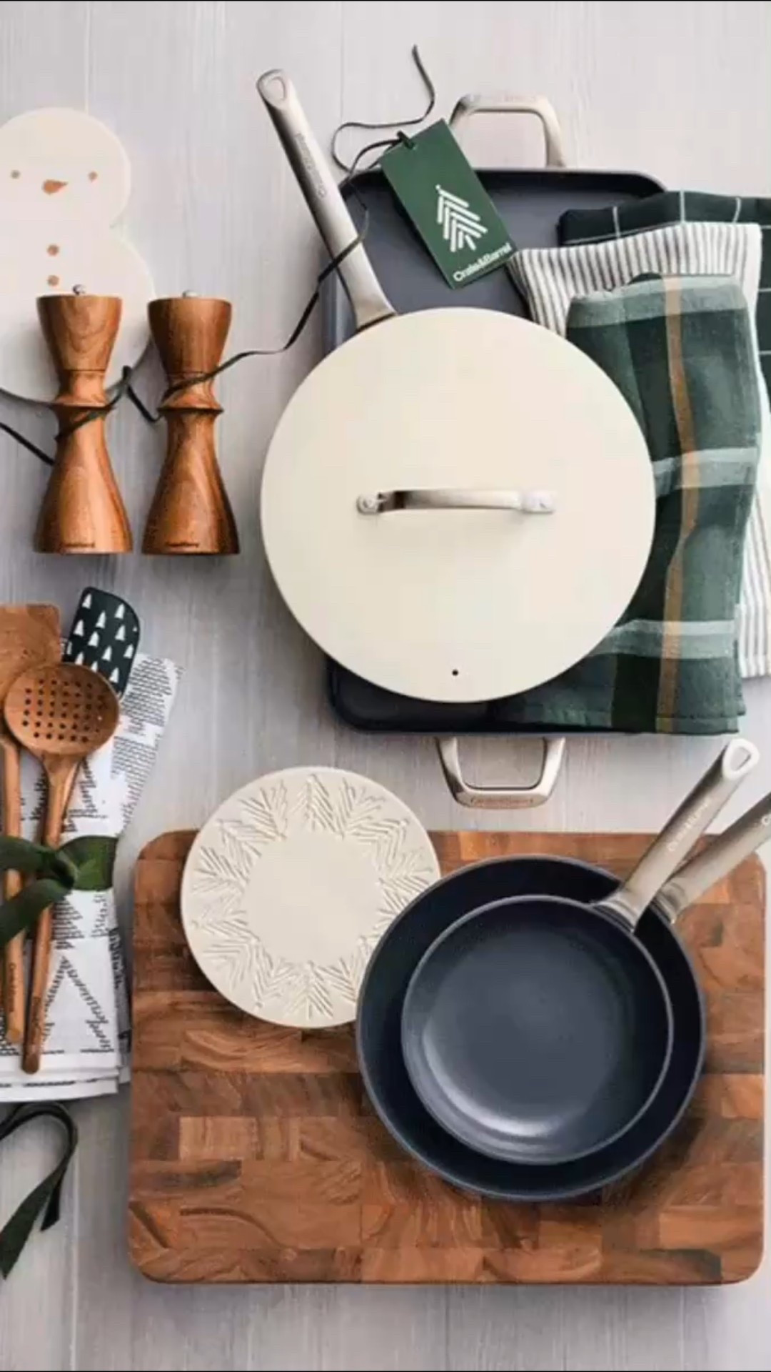 Gifts for the foodie! Christmas gifts for the chef, for the cook, Christmas baking, hosting, entertaining

Organic modern, transitional, marble, wood, pots, pans, kitchen utensils, kitchen decor, tea towels, citing board, snowman, charcuterie board

#LTKGiftGuide #LTKFindsUnder50 #LTKHoliday #LTKFamily #LTKFindsUnder100