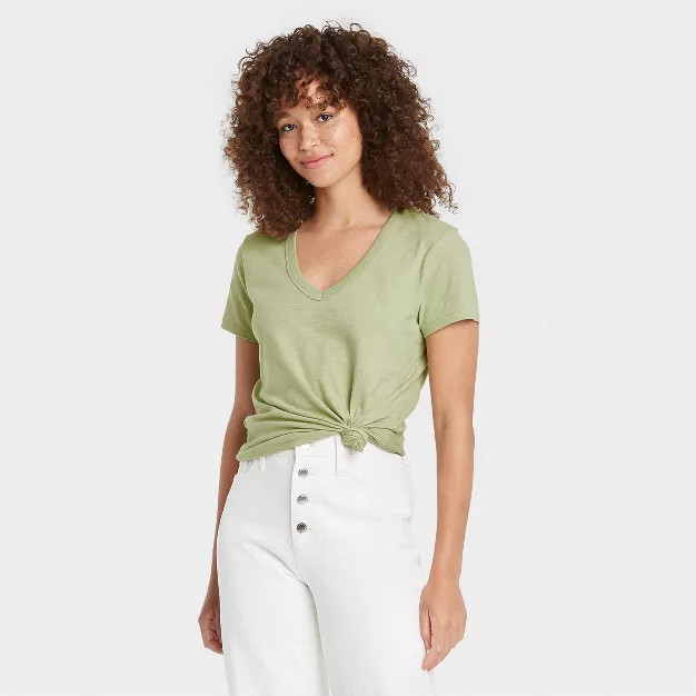 Women's Short Sleeve V-Neck T-Shirt - Universal Thread™ | Target